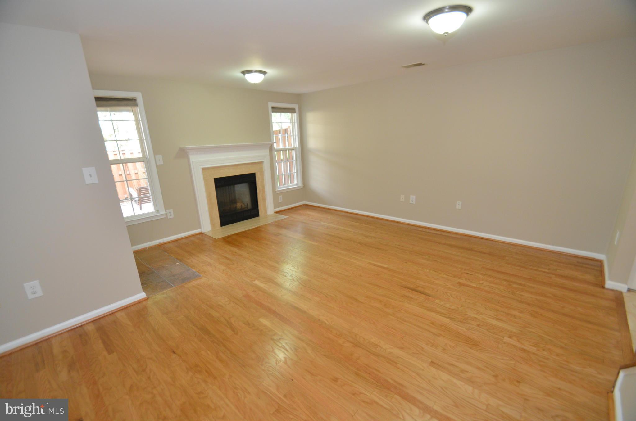 KINGSTOWNE - Residential Lease