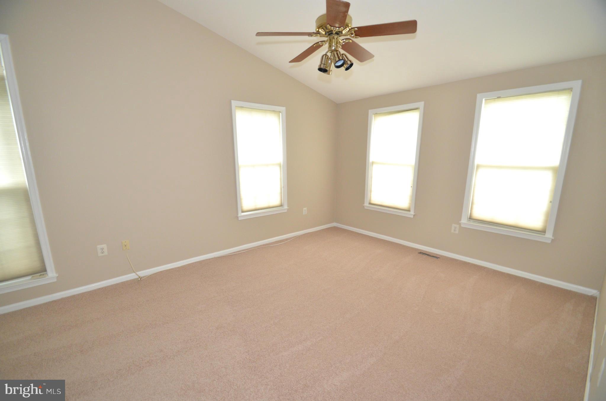 KINGSTOWNE - Residential Lease