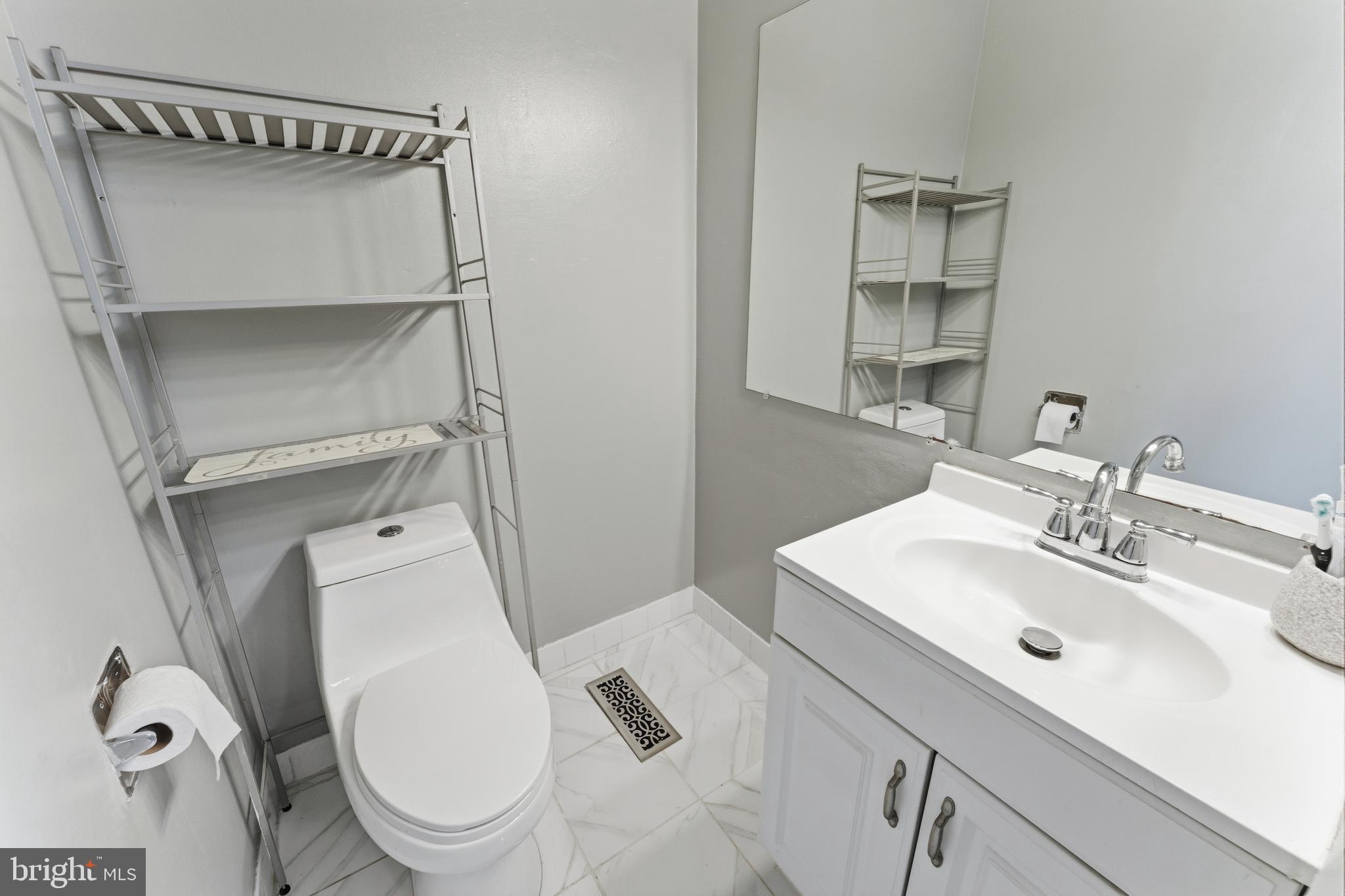 GREENFIELD FARM - Residential