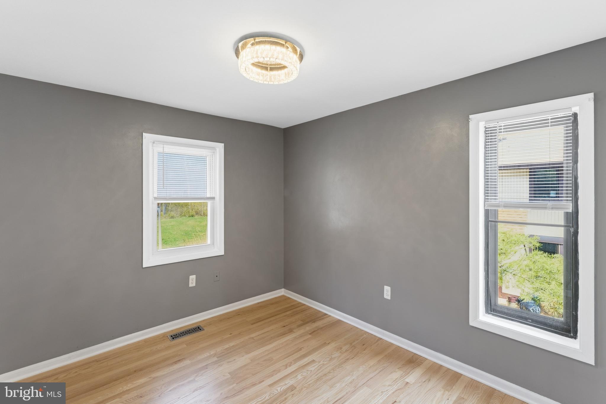 GREENFIELD FARM - Residential