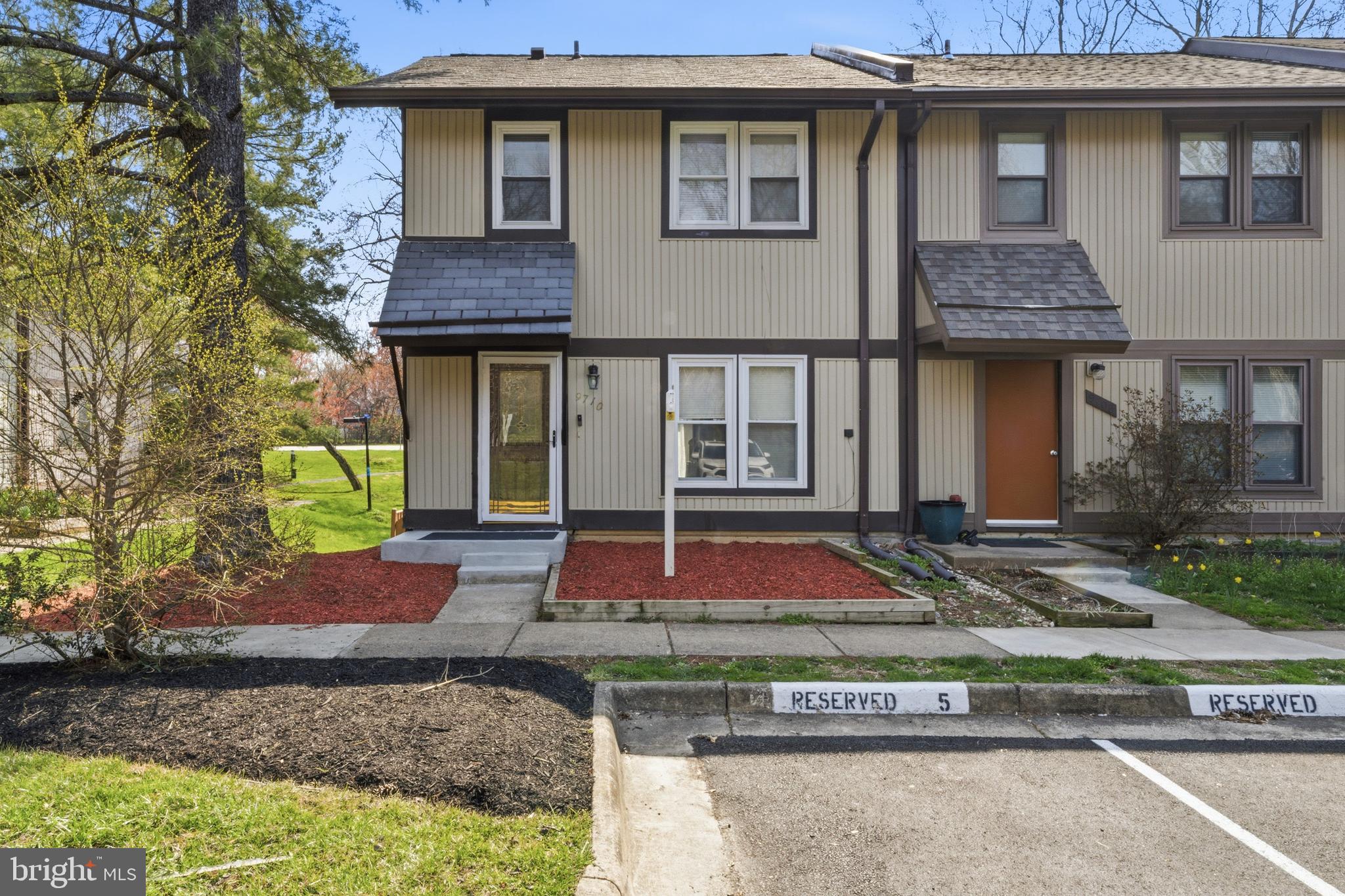 GREENFIELD FARM - Residential