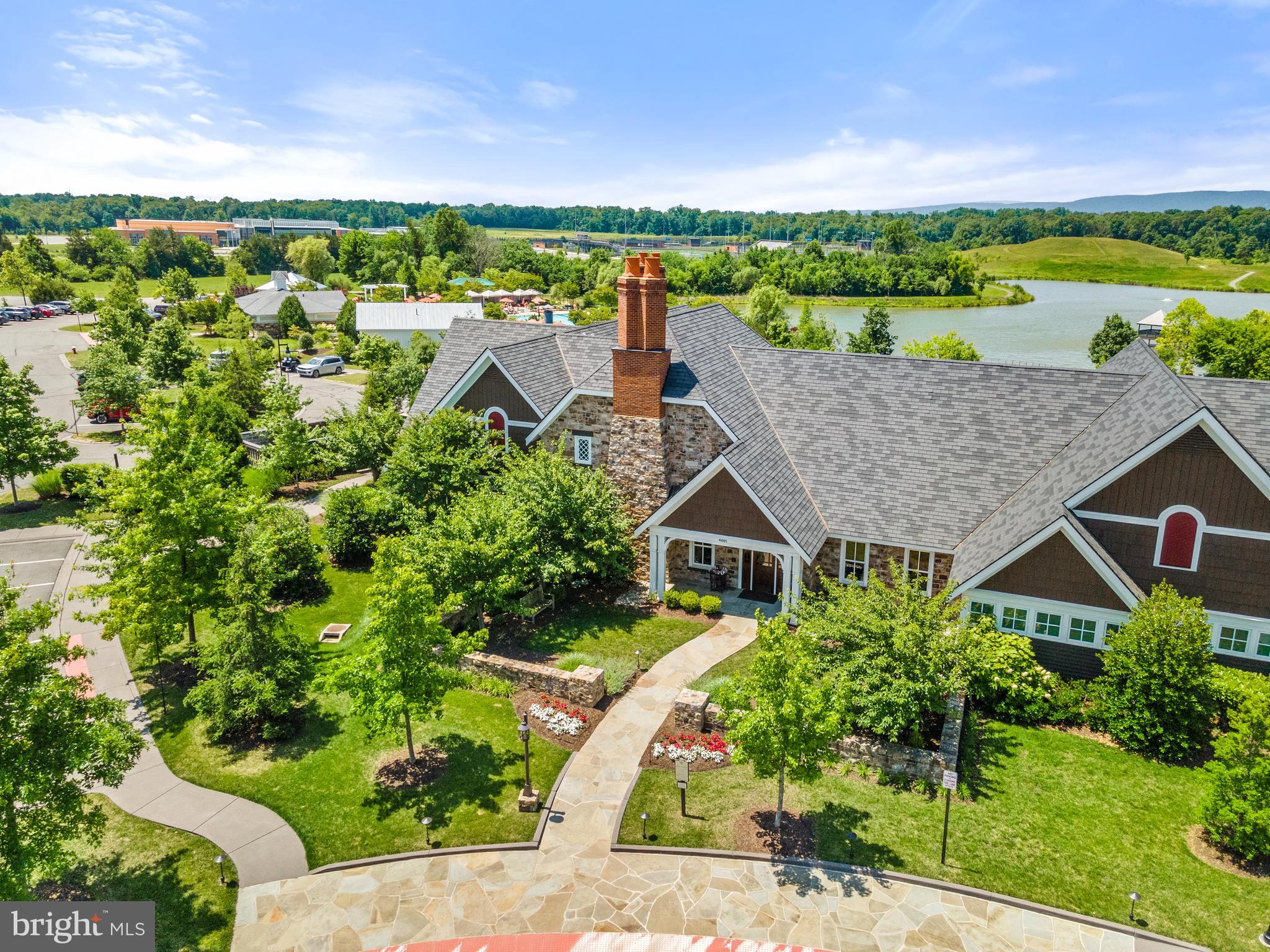 WILLOWSFORD AT THE GRANGE - Residential