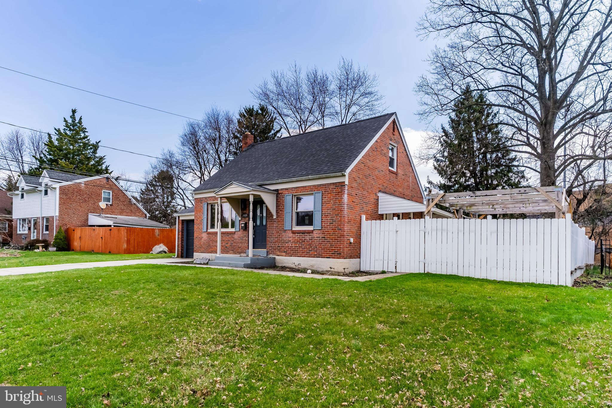 COLLEGE PARK - Residential