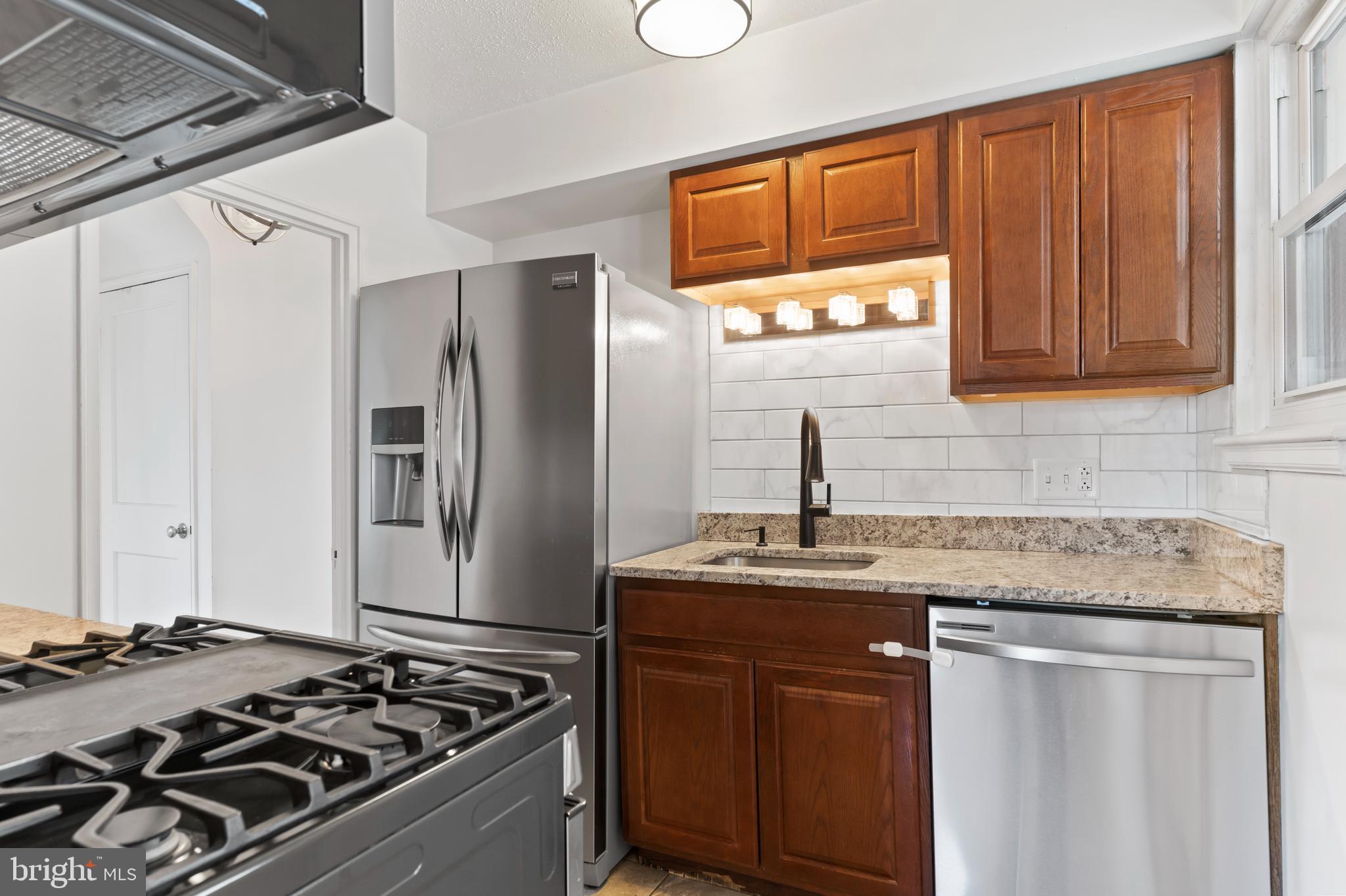 COLLEGE PARK - Residential