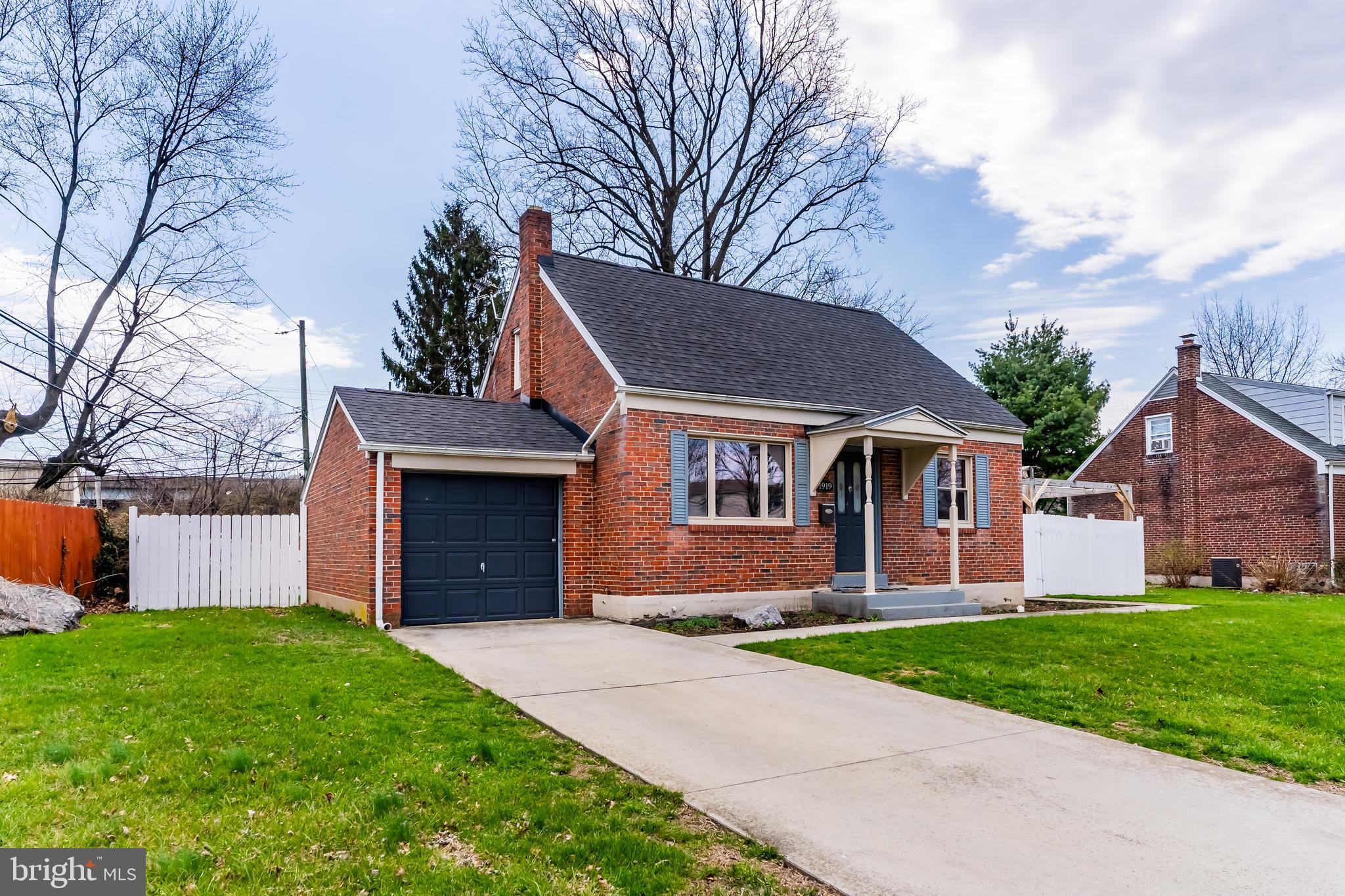 COLLEGE PARK - Residential