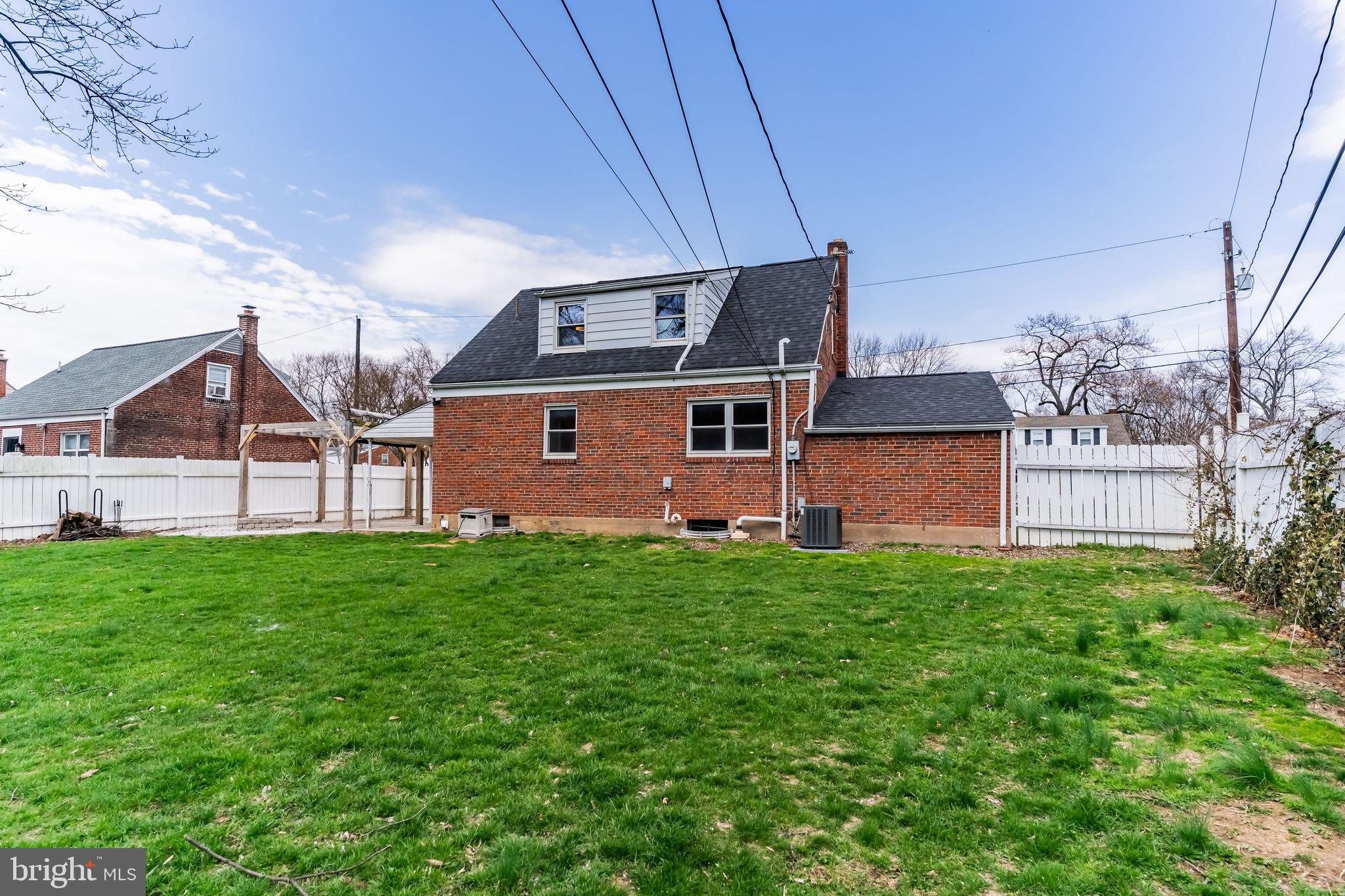 COLLEGE PARK - Residential