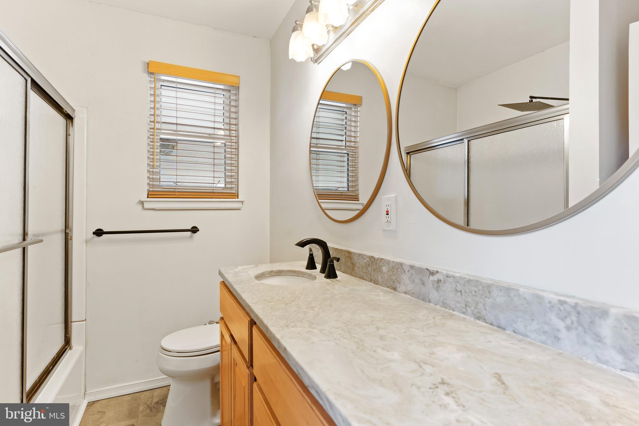 COLLEGE PARK - Residential