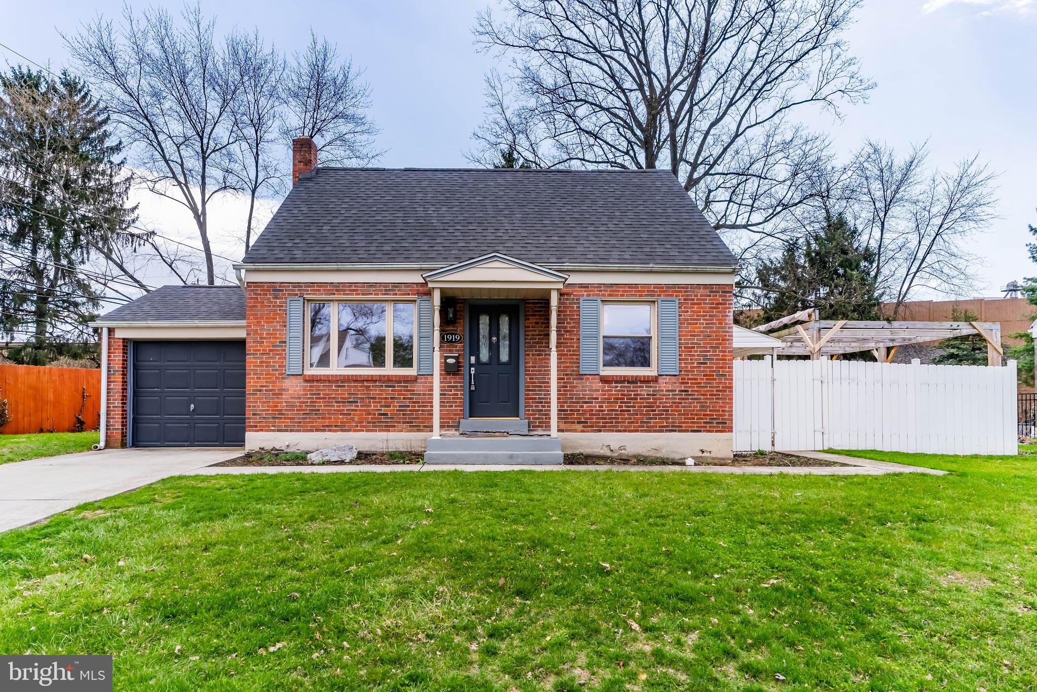 COLLEGE PARK - Residential