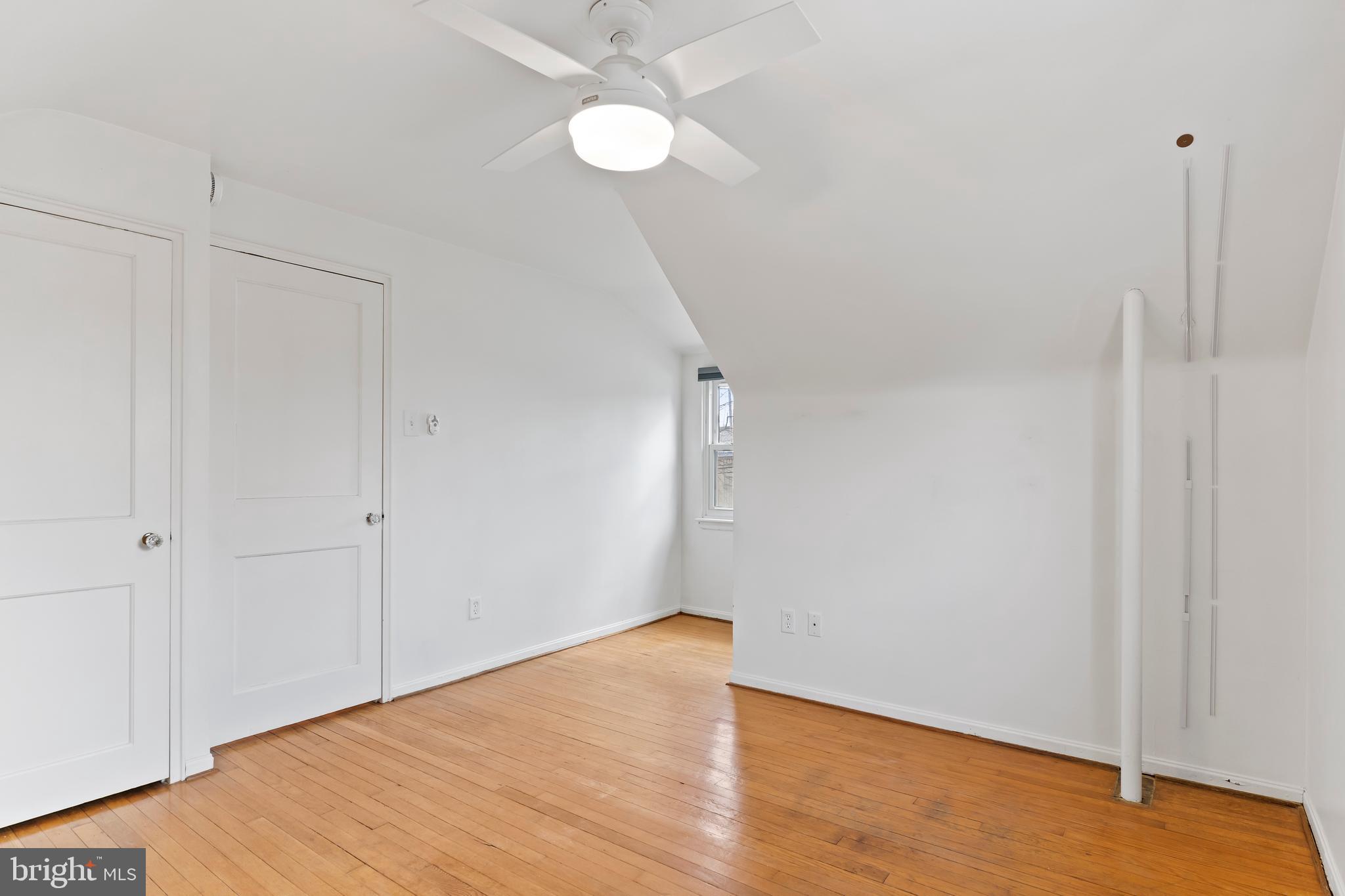 COLLEGE PARK - Residential