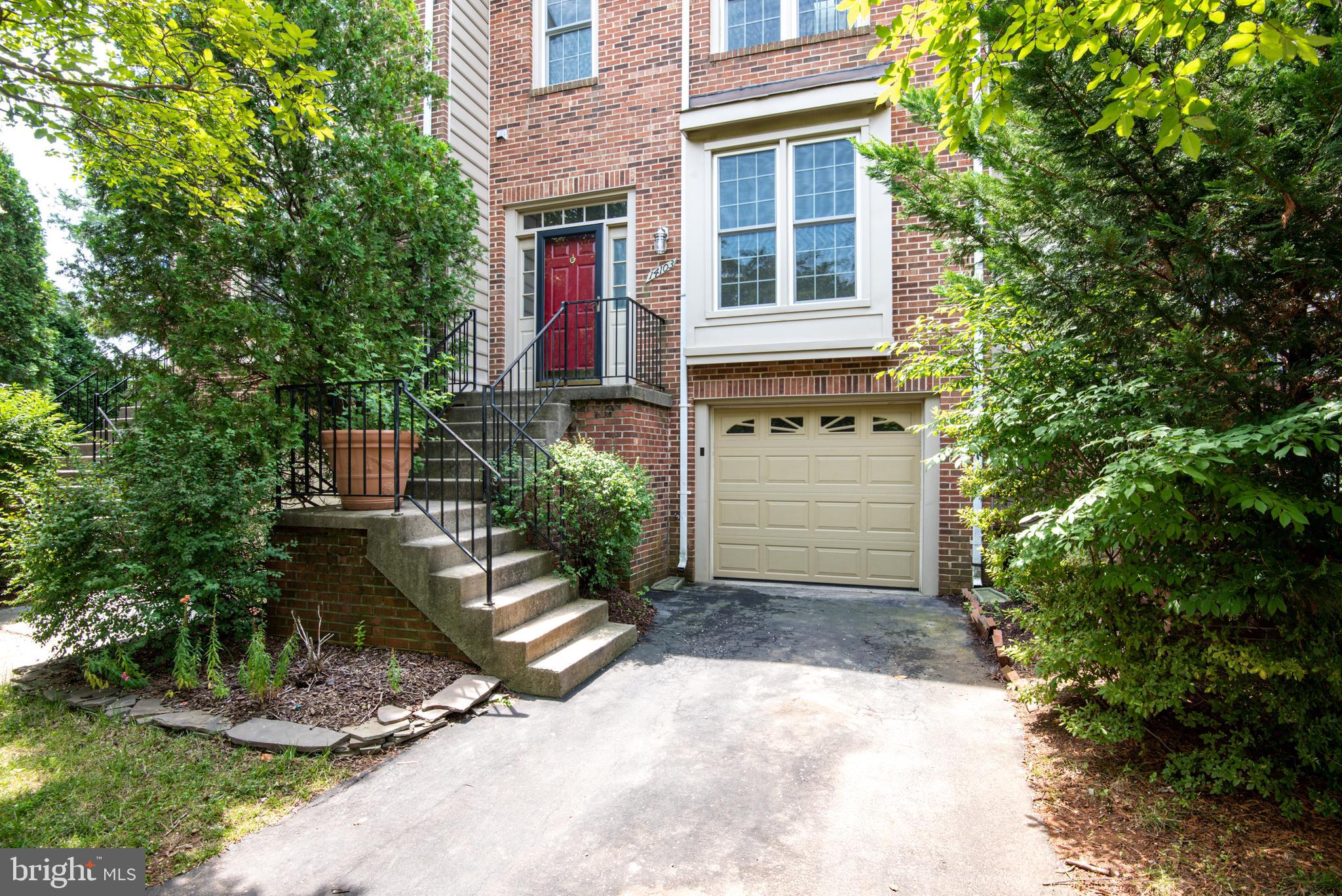 HERITAGE ESTATES - Residential Lease