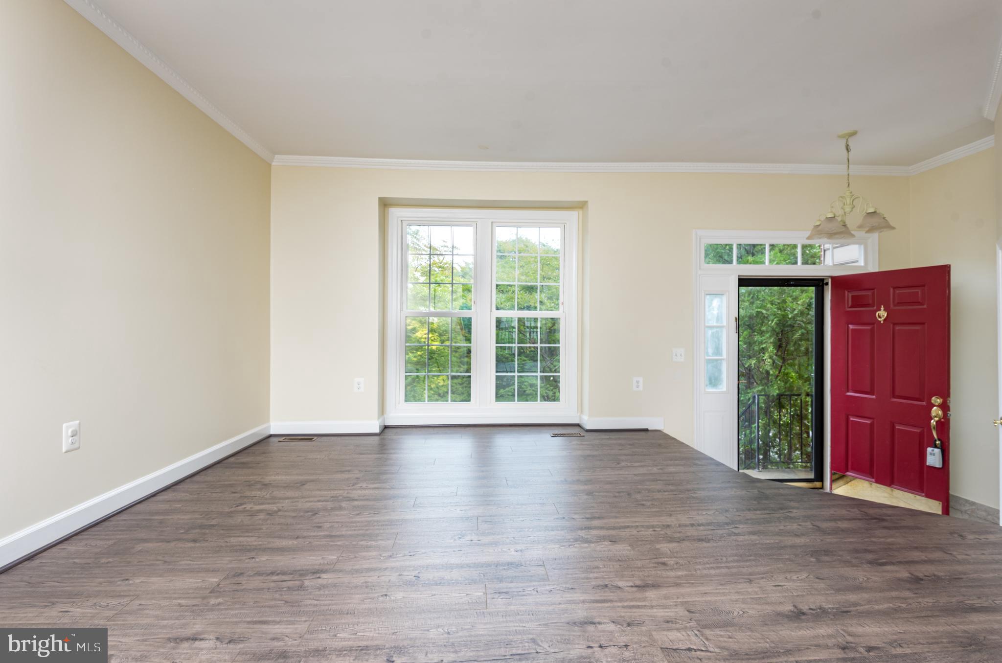 HERITAGE ESTATES - Residential Lease