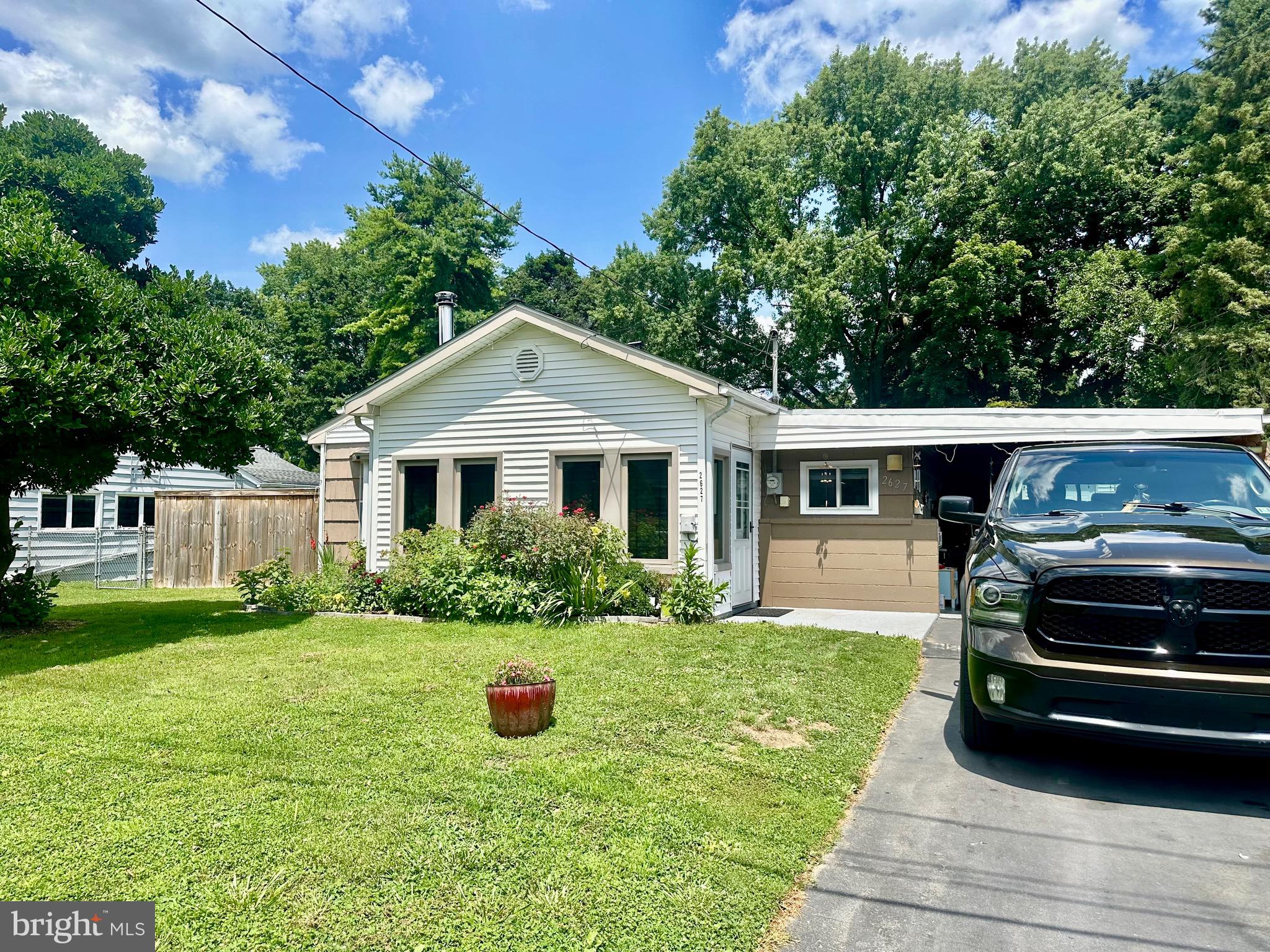 2627 VALLEY ROAD