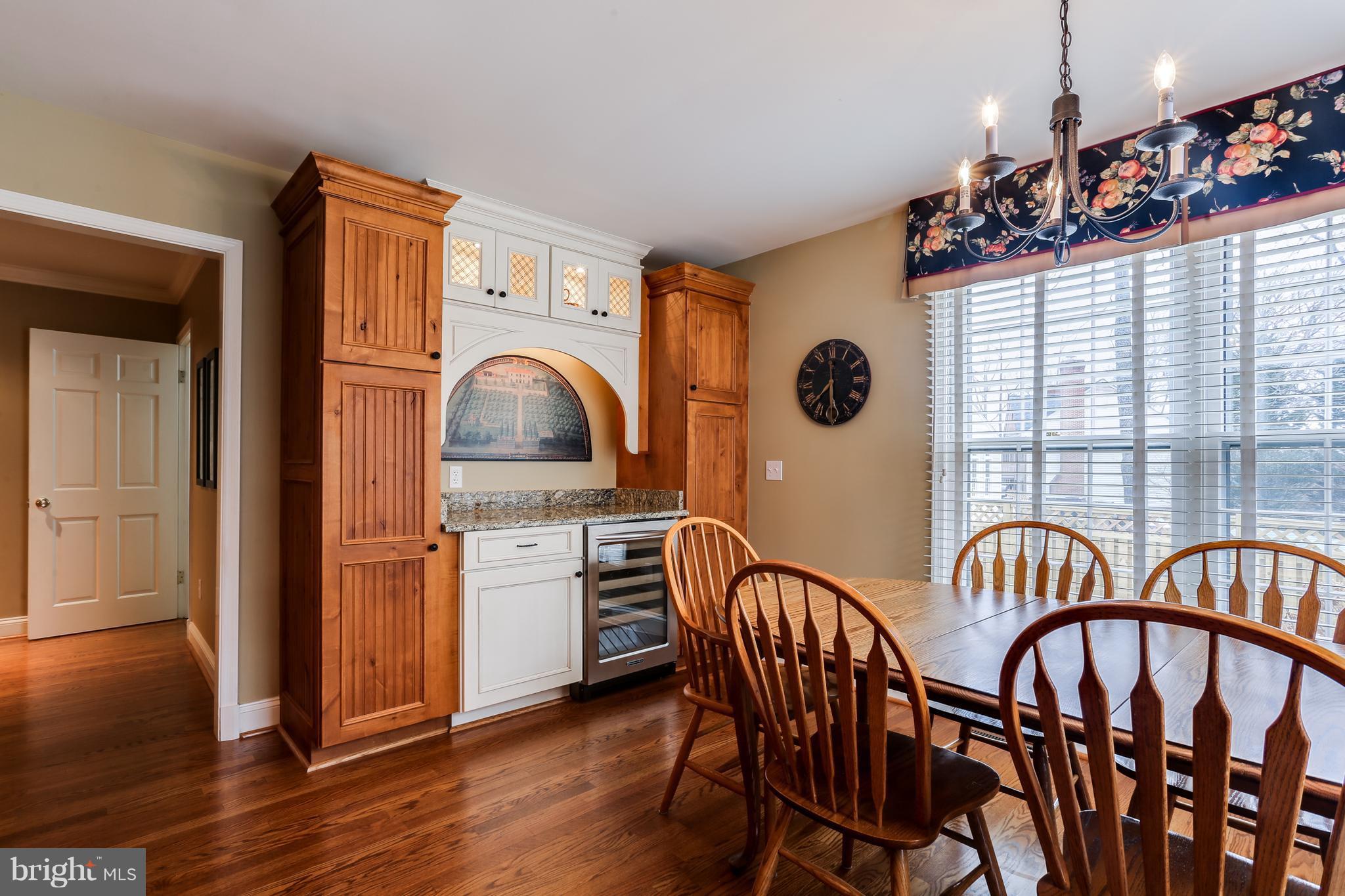 POINT FIELD LANDING - Residential