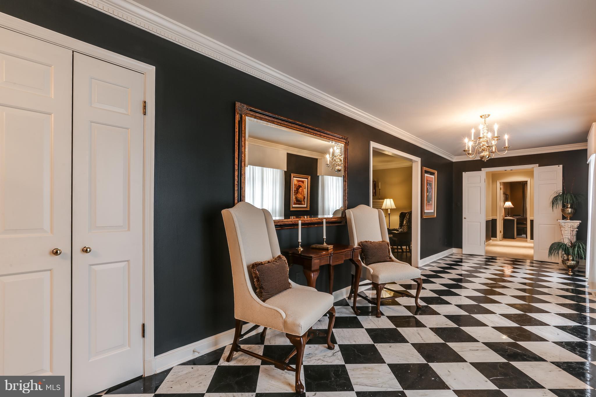 POINT FIELD LANDING - Residential