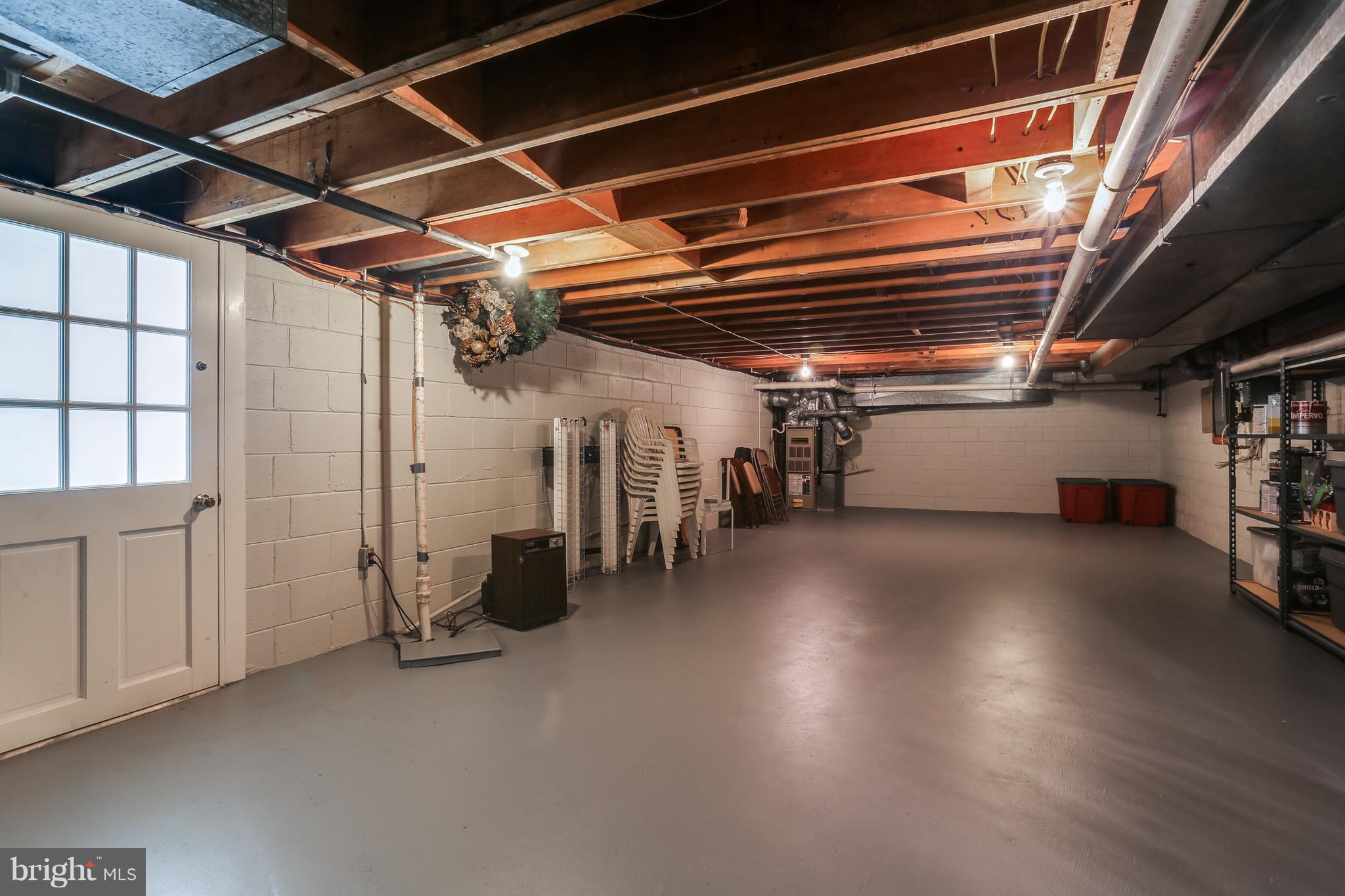 POINT FIELD LANDING - Residential