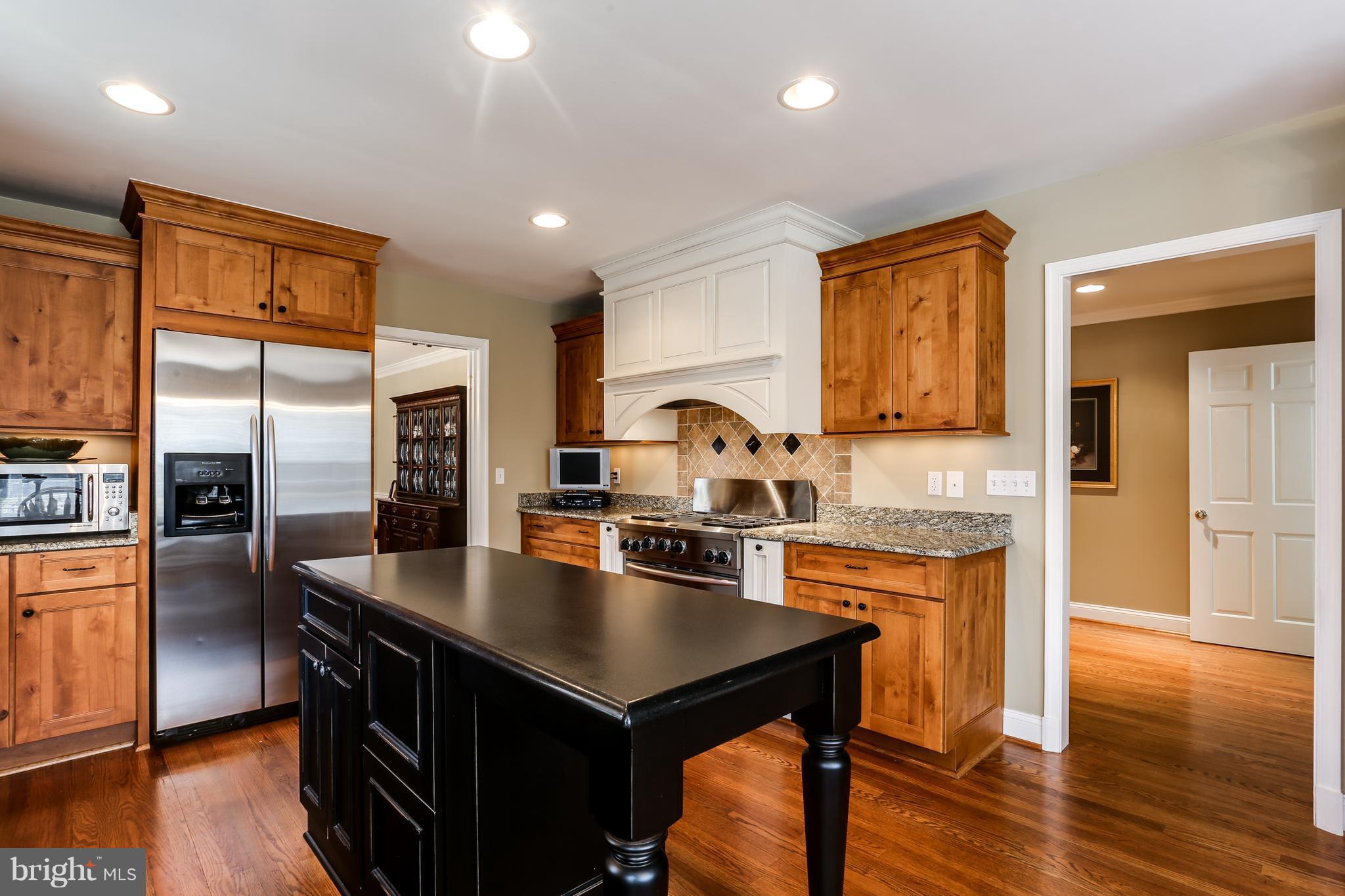 POINT FIELD LANDING - Residential