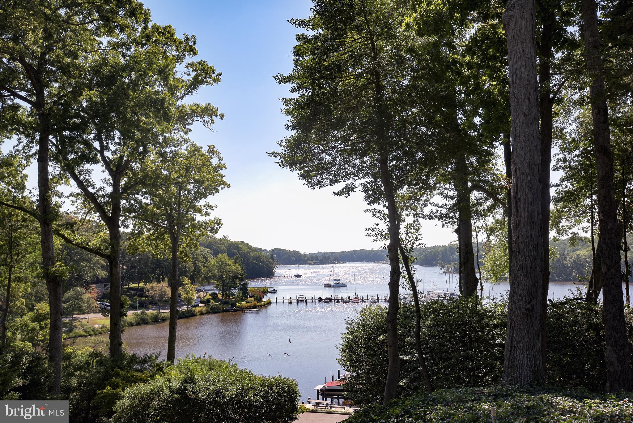 POINT FIELD LANDING - Residential