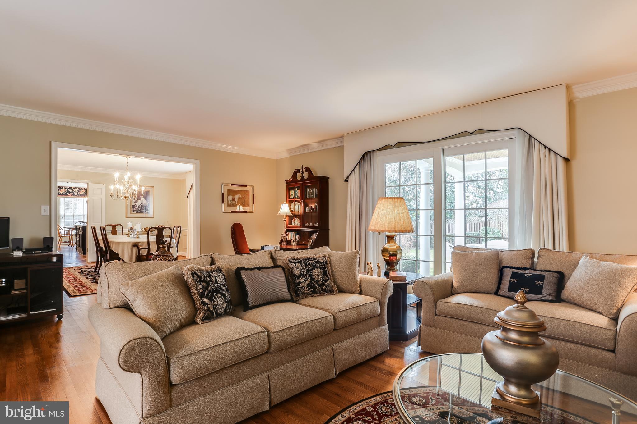 POINT FIELD LANDING - Residential