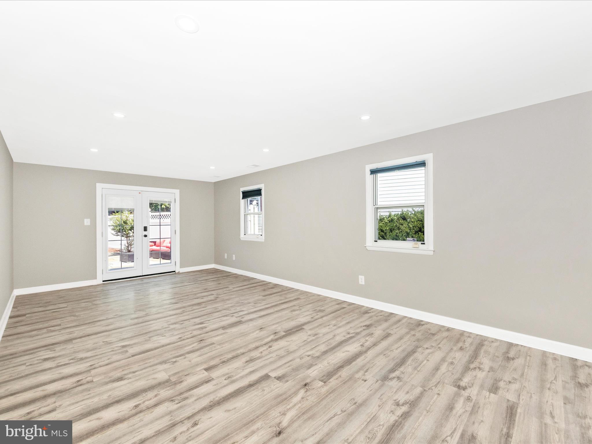 517 JOY CIRCLE