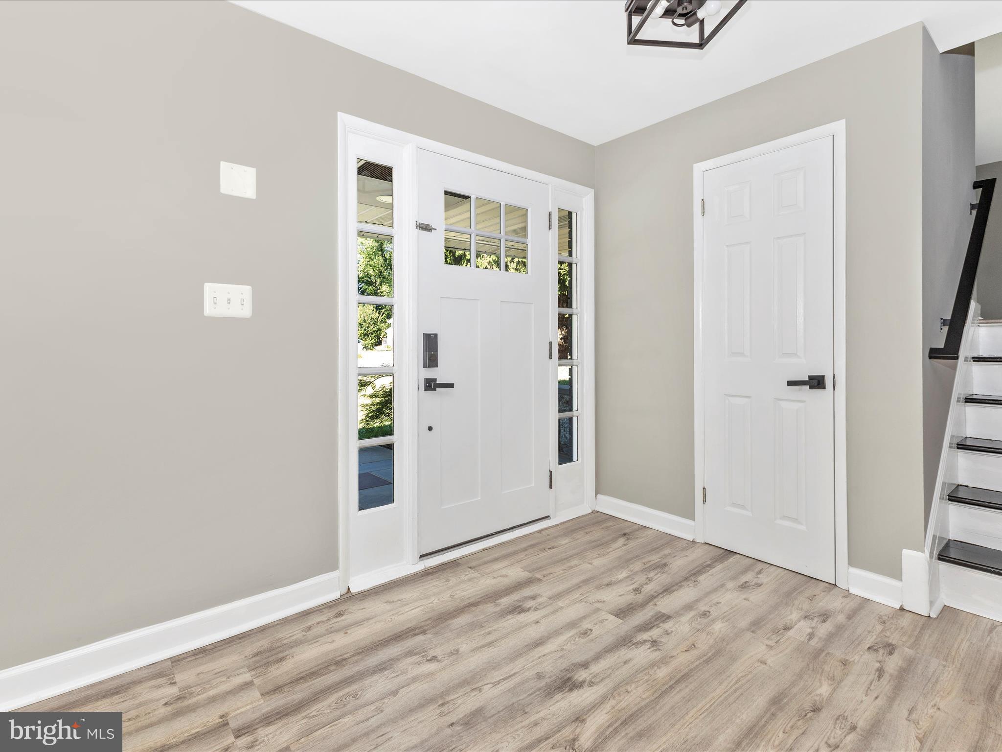 517 JOY CIRCLE