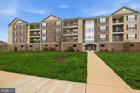 3940 Ashland Drive Unit 146, Harleysville, PA MLS: PAMC2175478