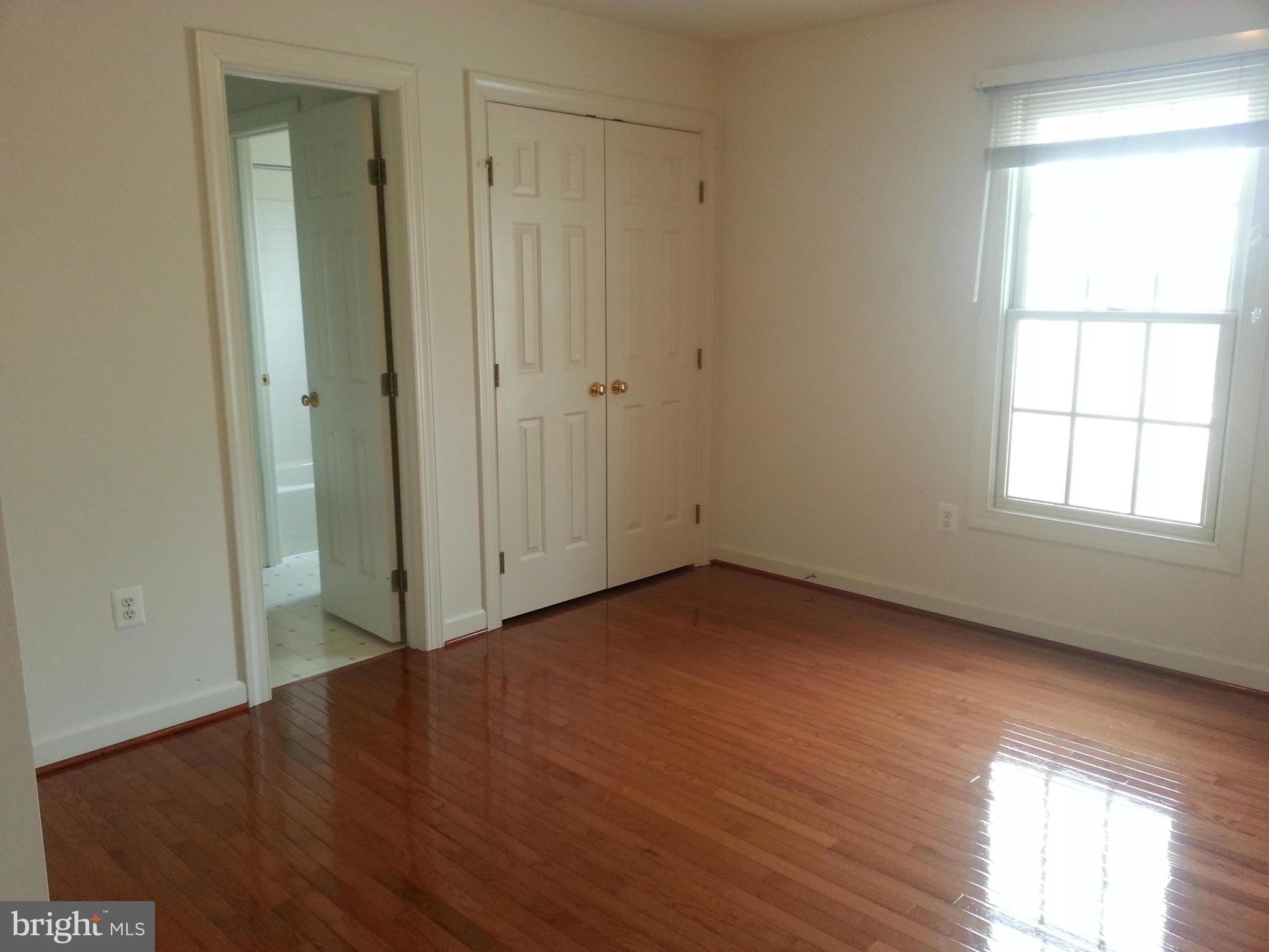 WILLOW PONDS - Residential