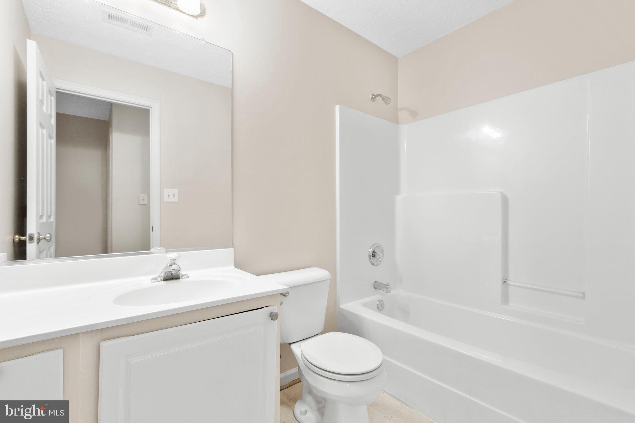 KINGSWOOD - Residential