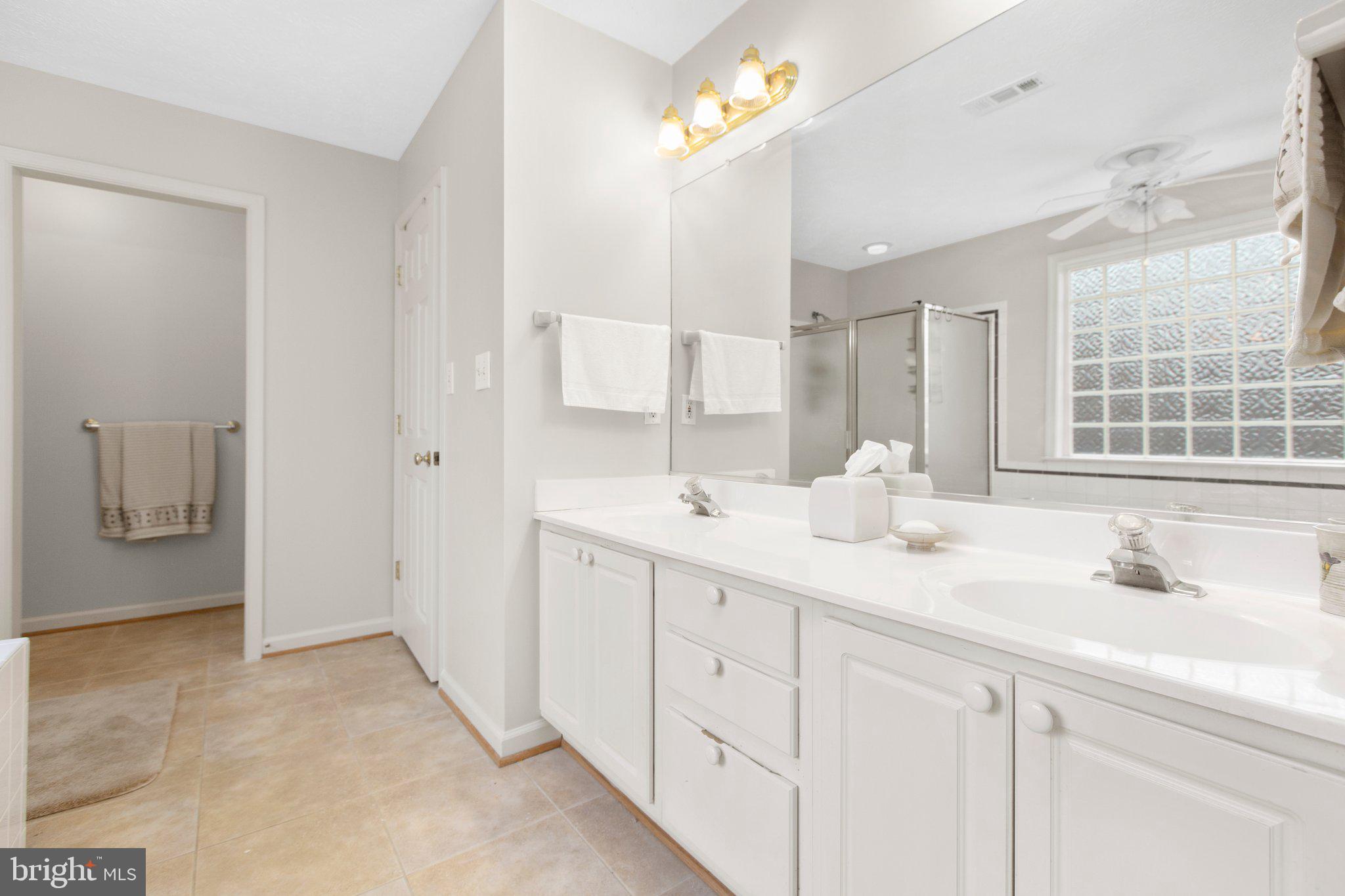 KINGSWOOD - Residential