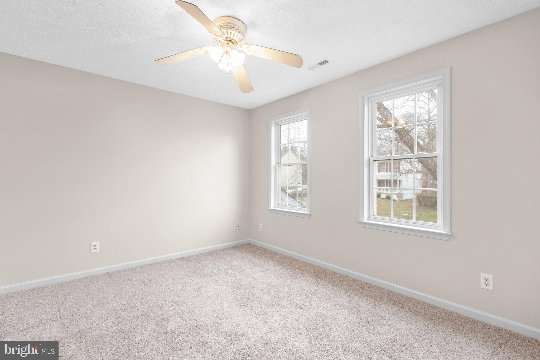 KINGSWOOD - Residential