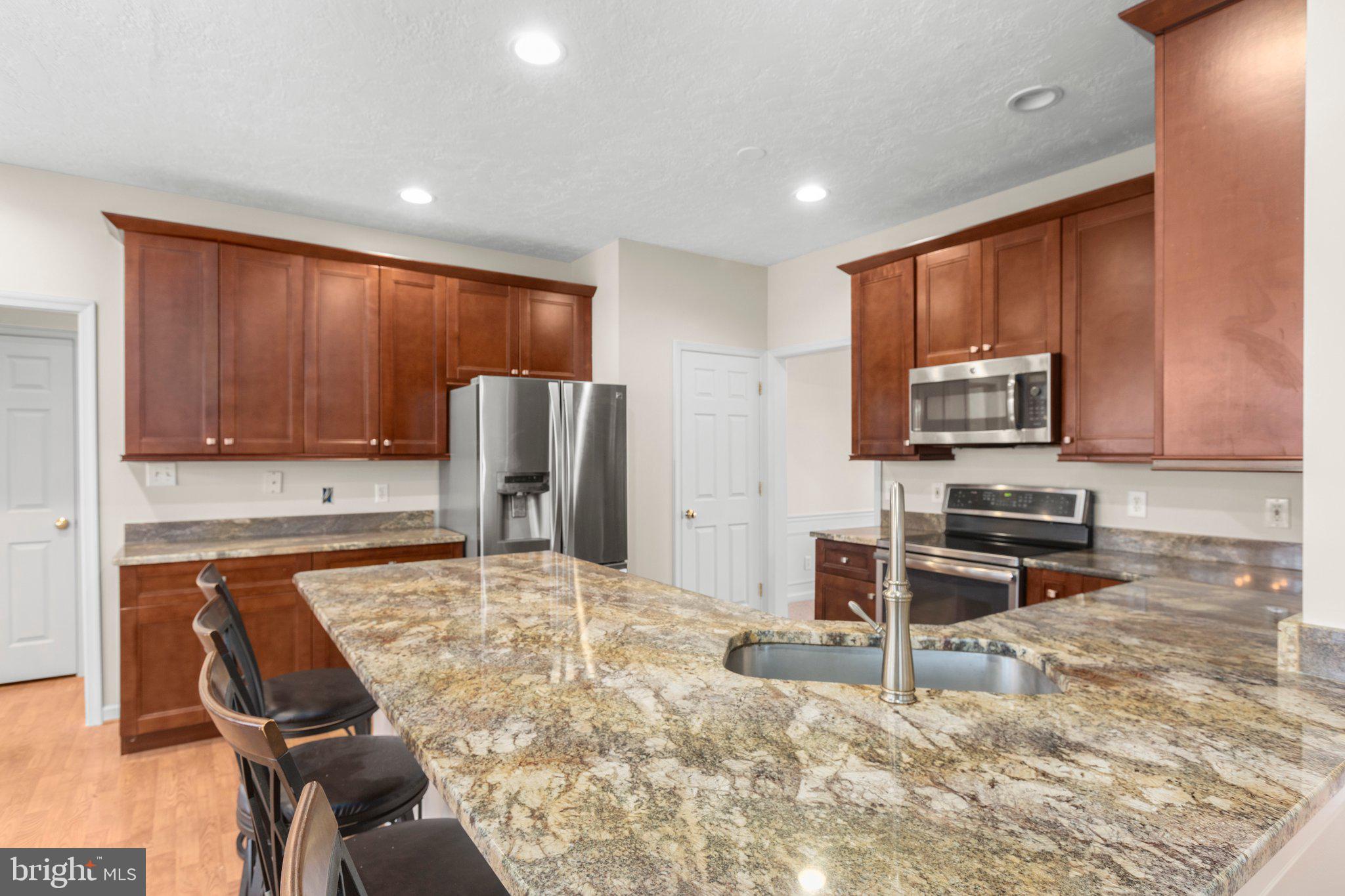 KINGSWOOD - Residential