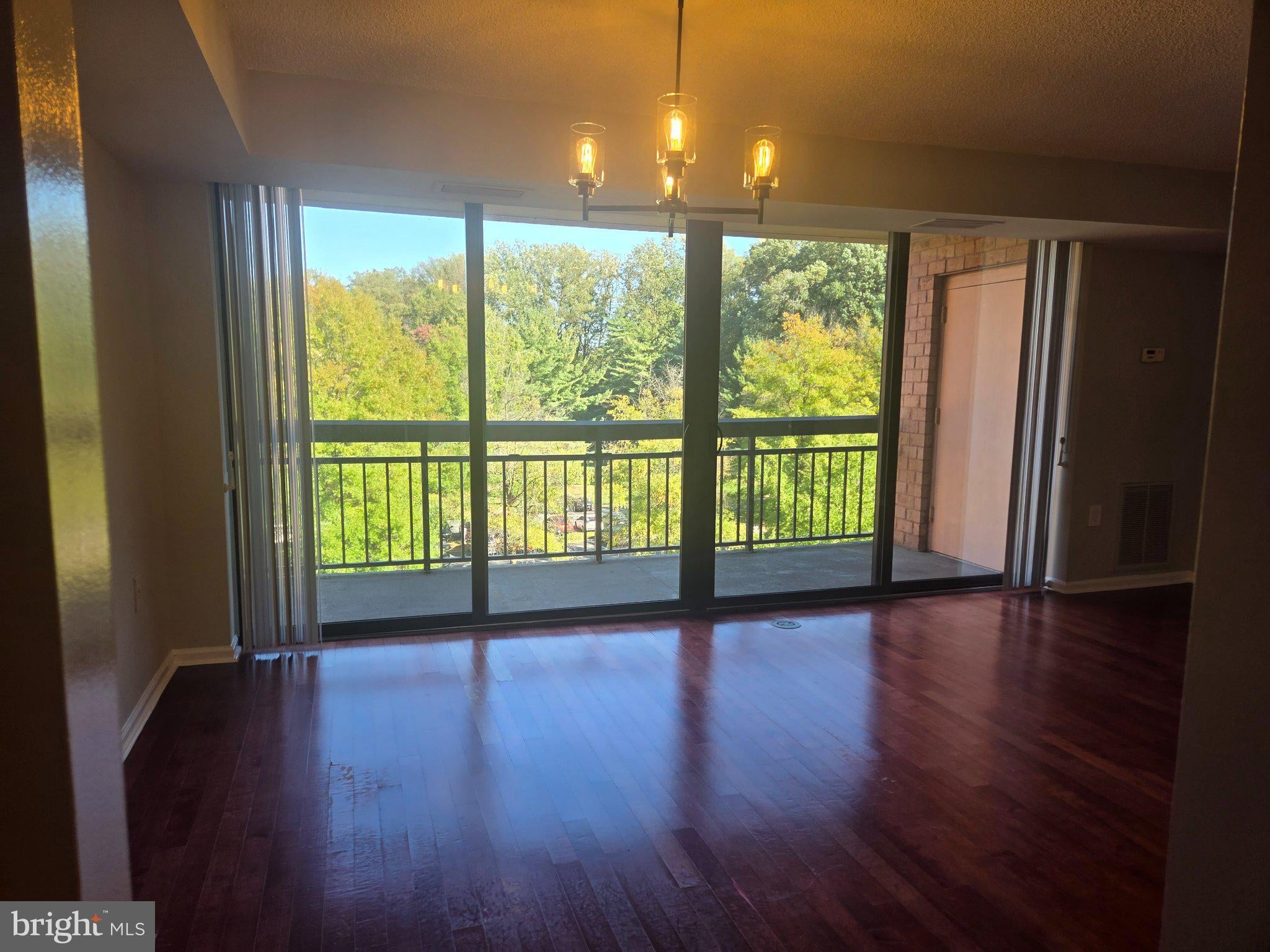 2230 GEORGE C MARSHALL DRIVE 517
