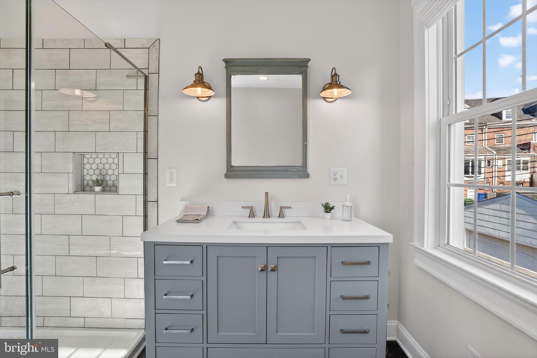 HOES HEIGHTS - Residential