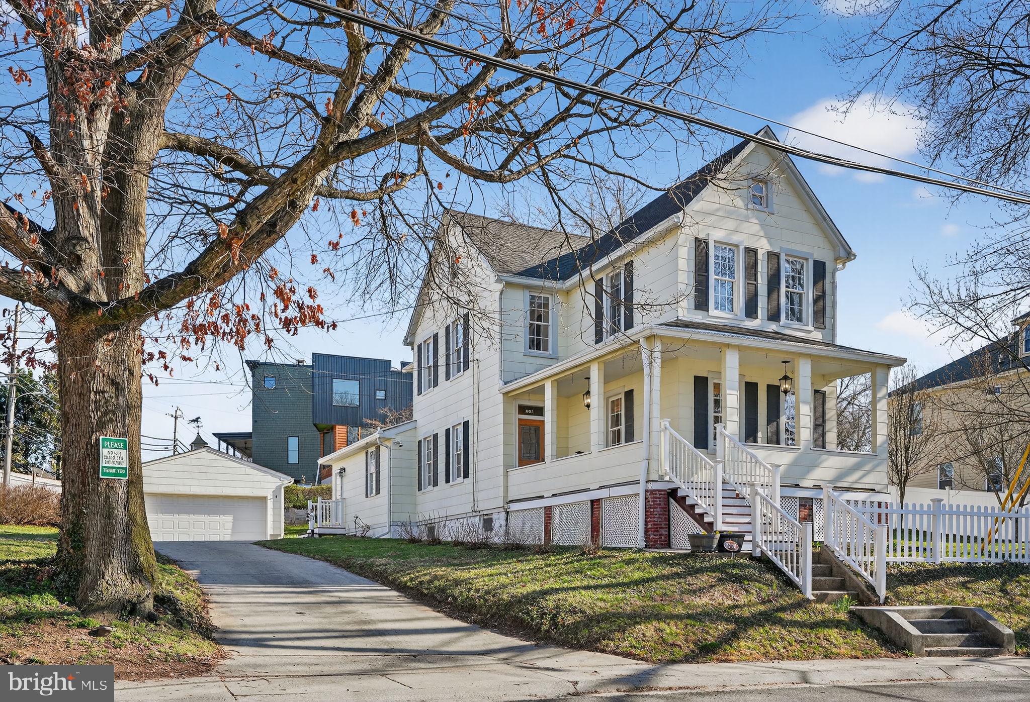 HOES HEIGHTS - Residential