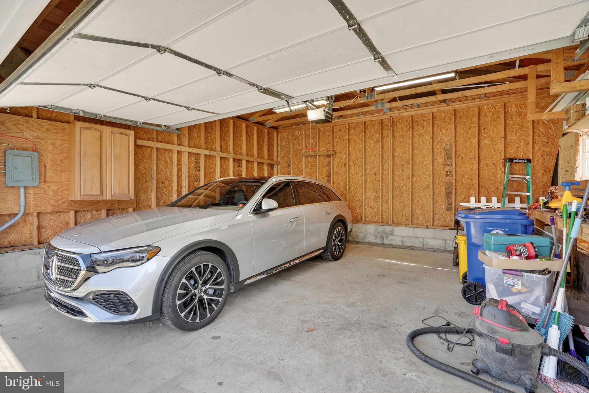 HOES HEIGHTS - Residential