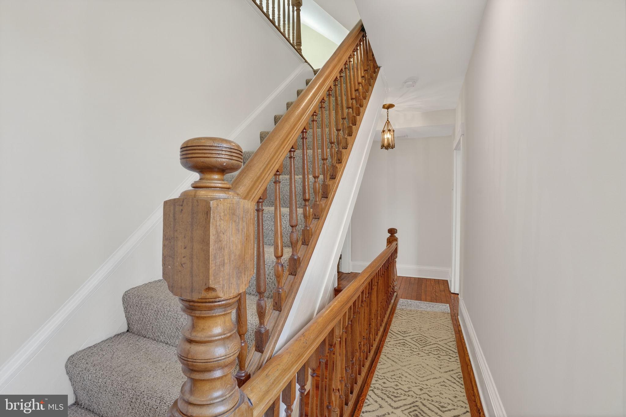 HOES HEIGHTS - Residential