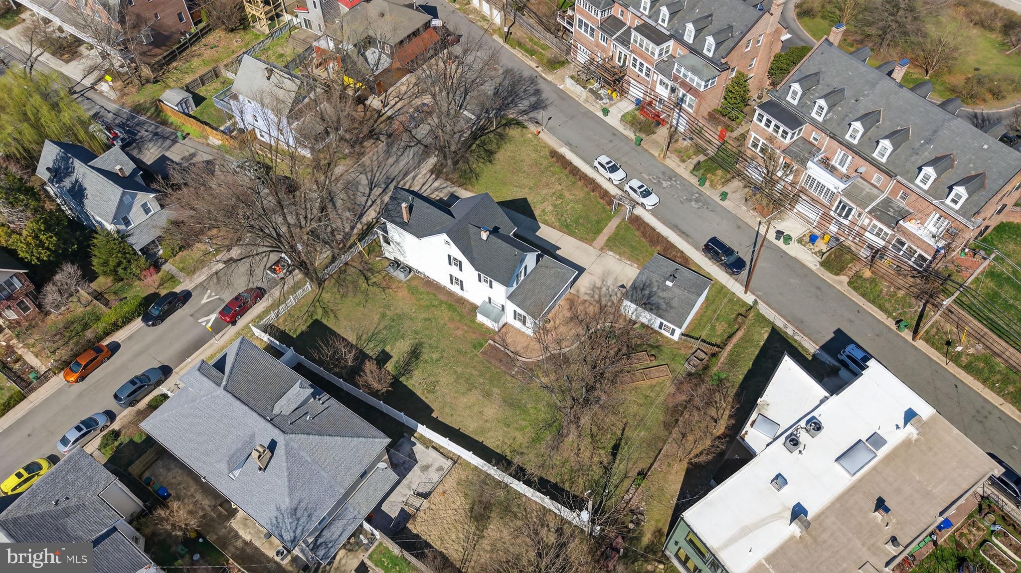 HOES HEIGHTS - Residential