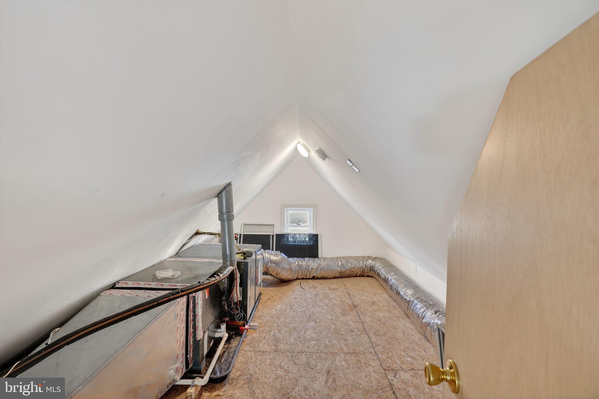 HOES HEIGHTS - Residential