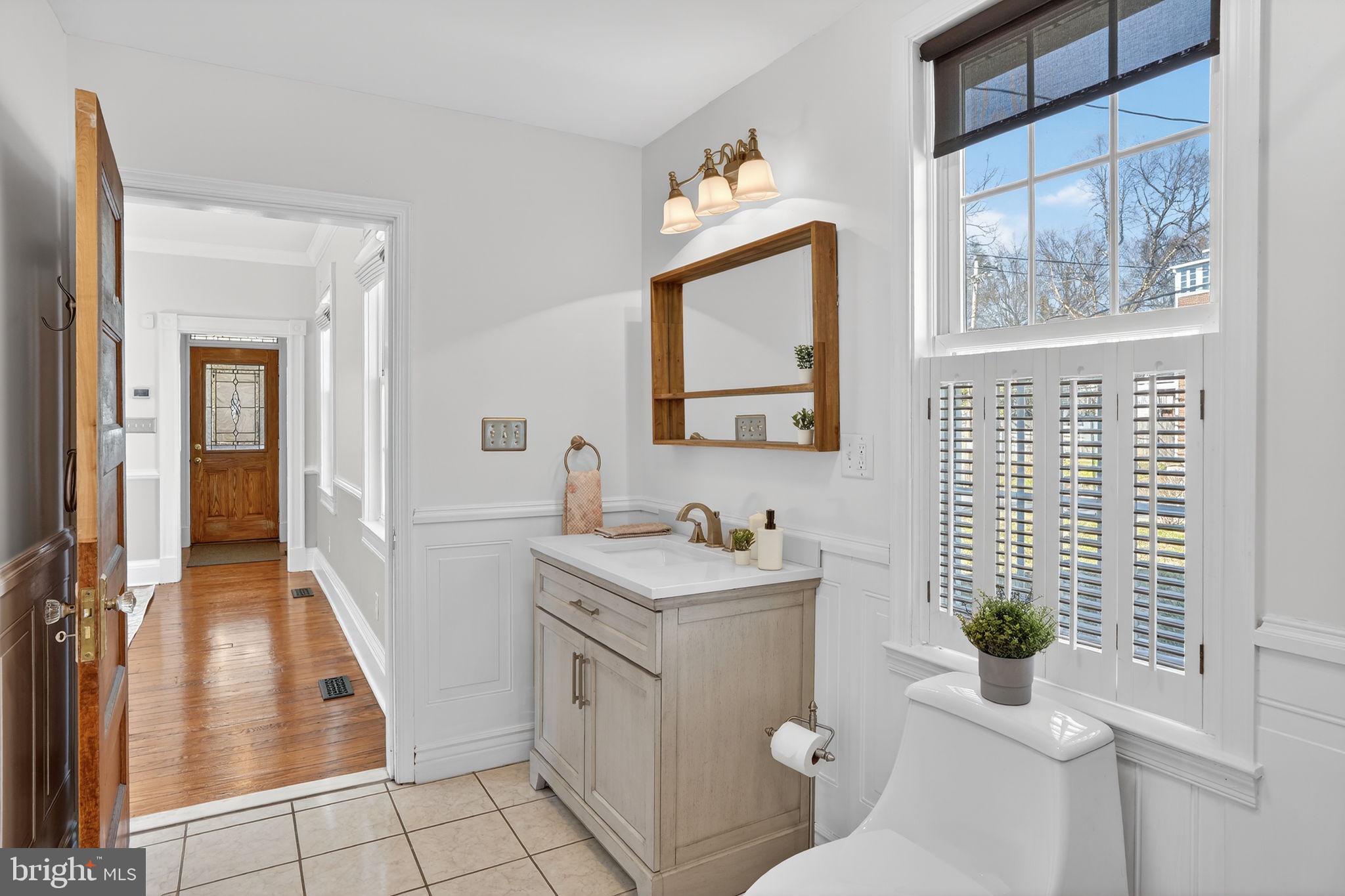 HOES HEIGHTS - Residential