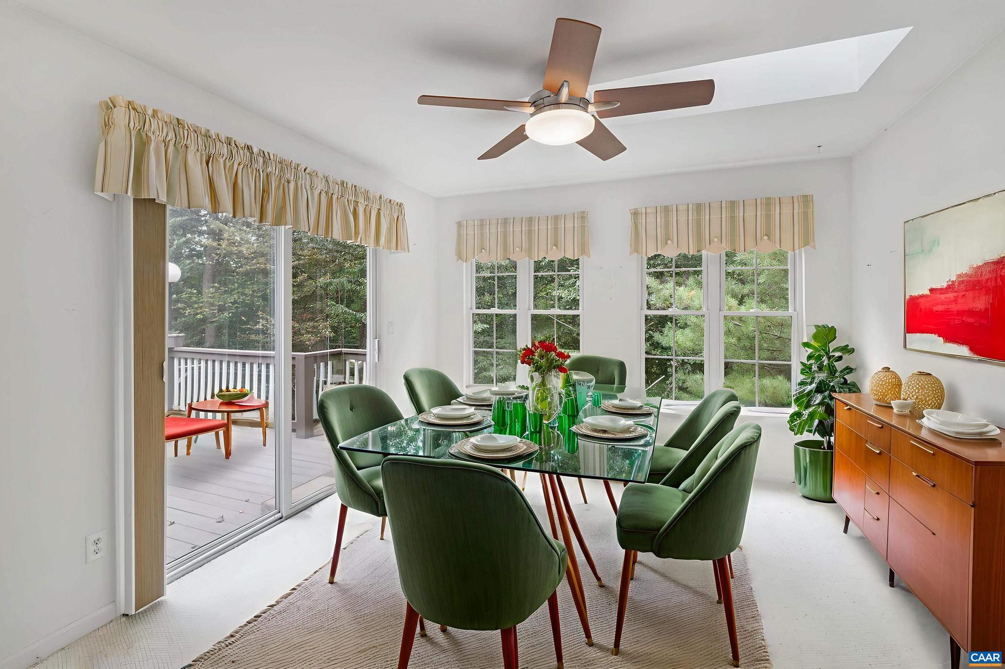 LAKE MONTICELLO - Residential