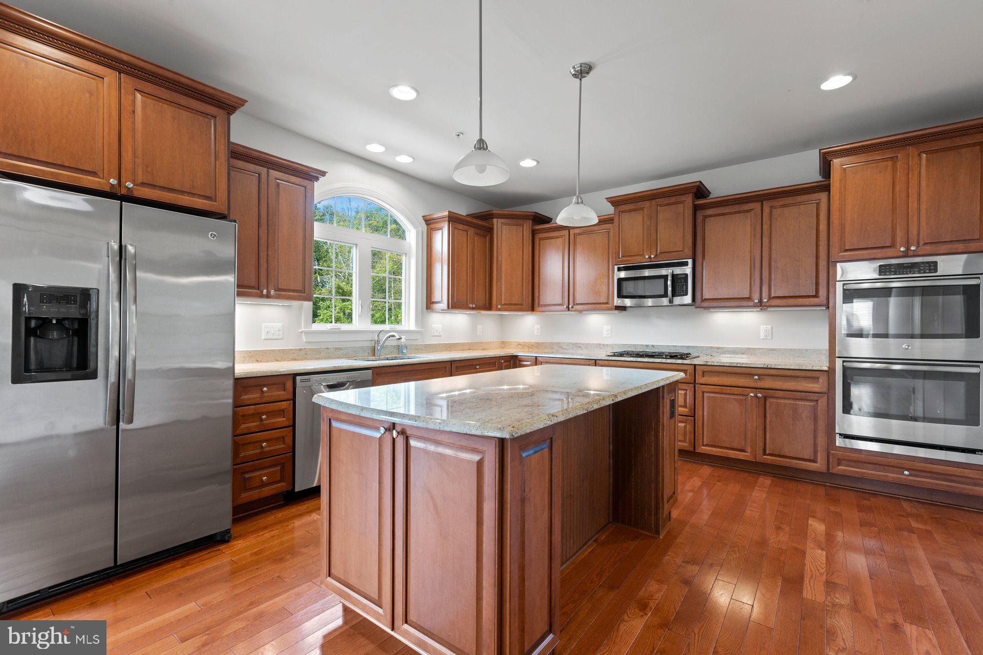 BROAD CREEK - Residential