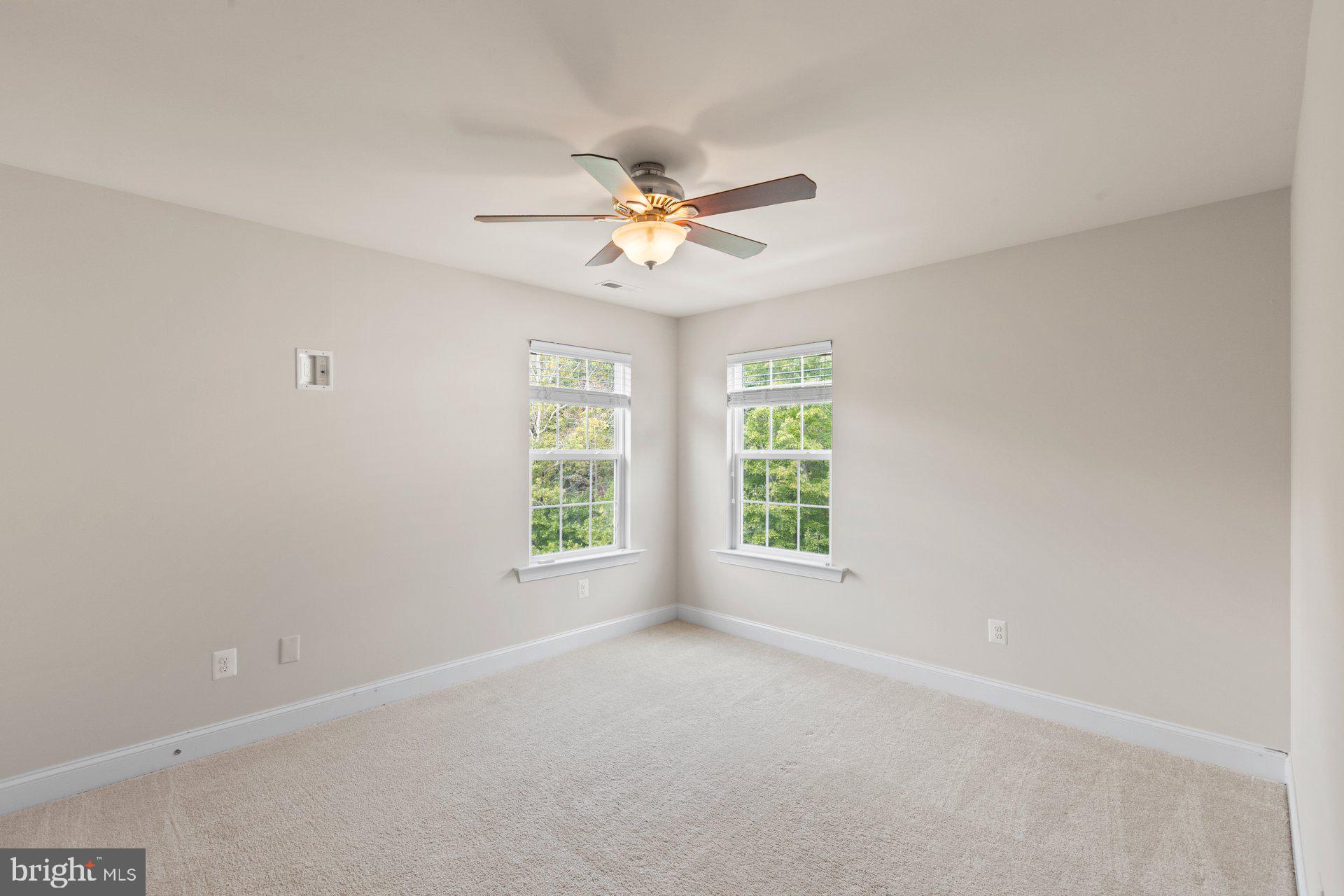 BROAD CREEK - Residential