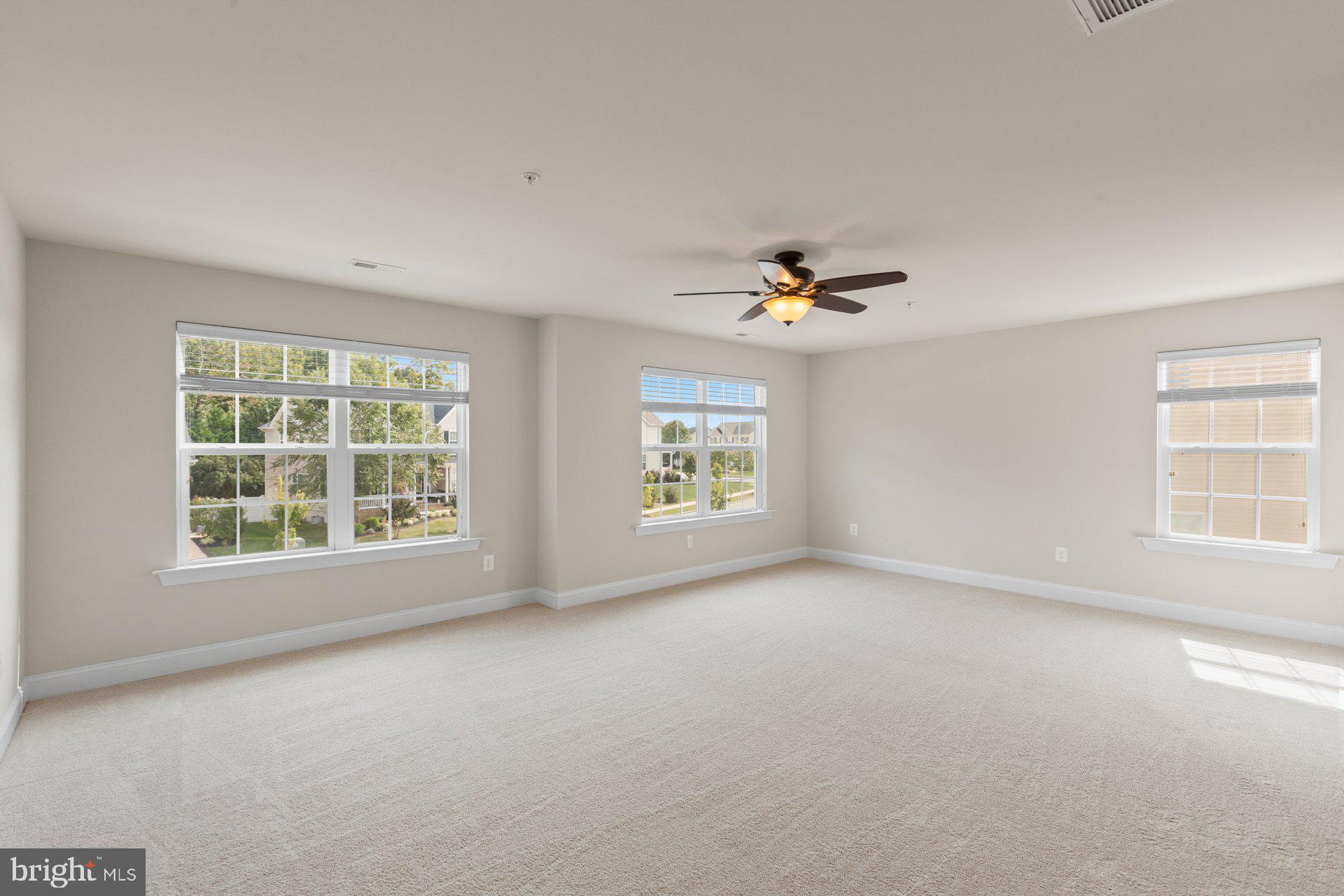 BROAD CREEK - Residential