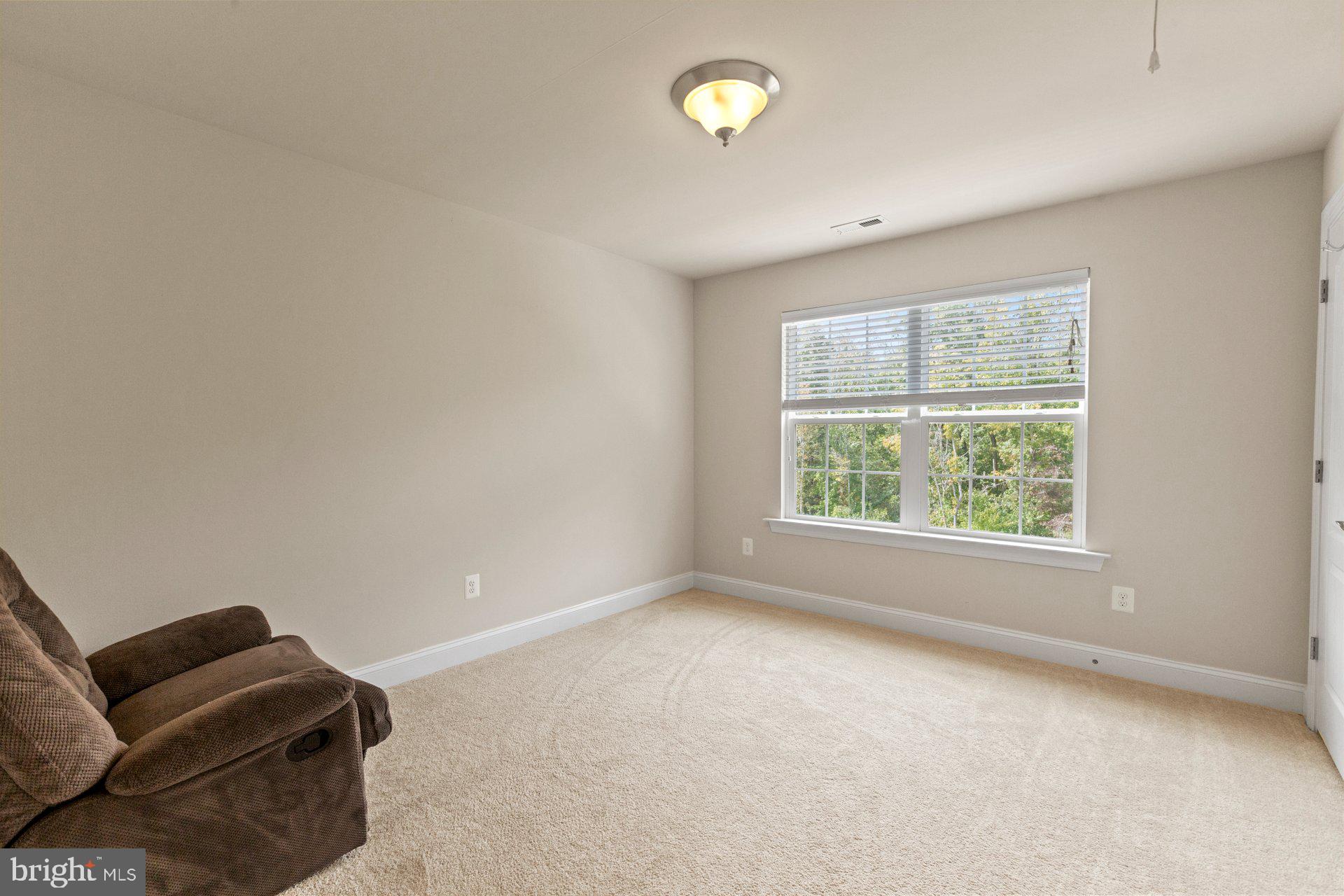 BROAD CREEK - Residential