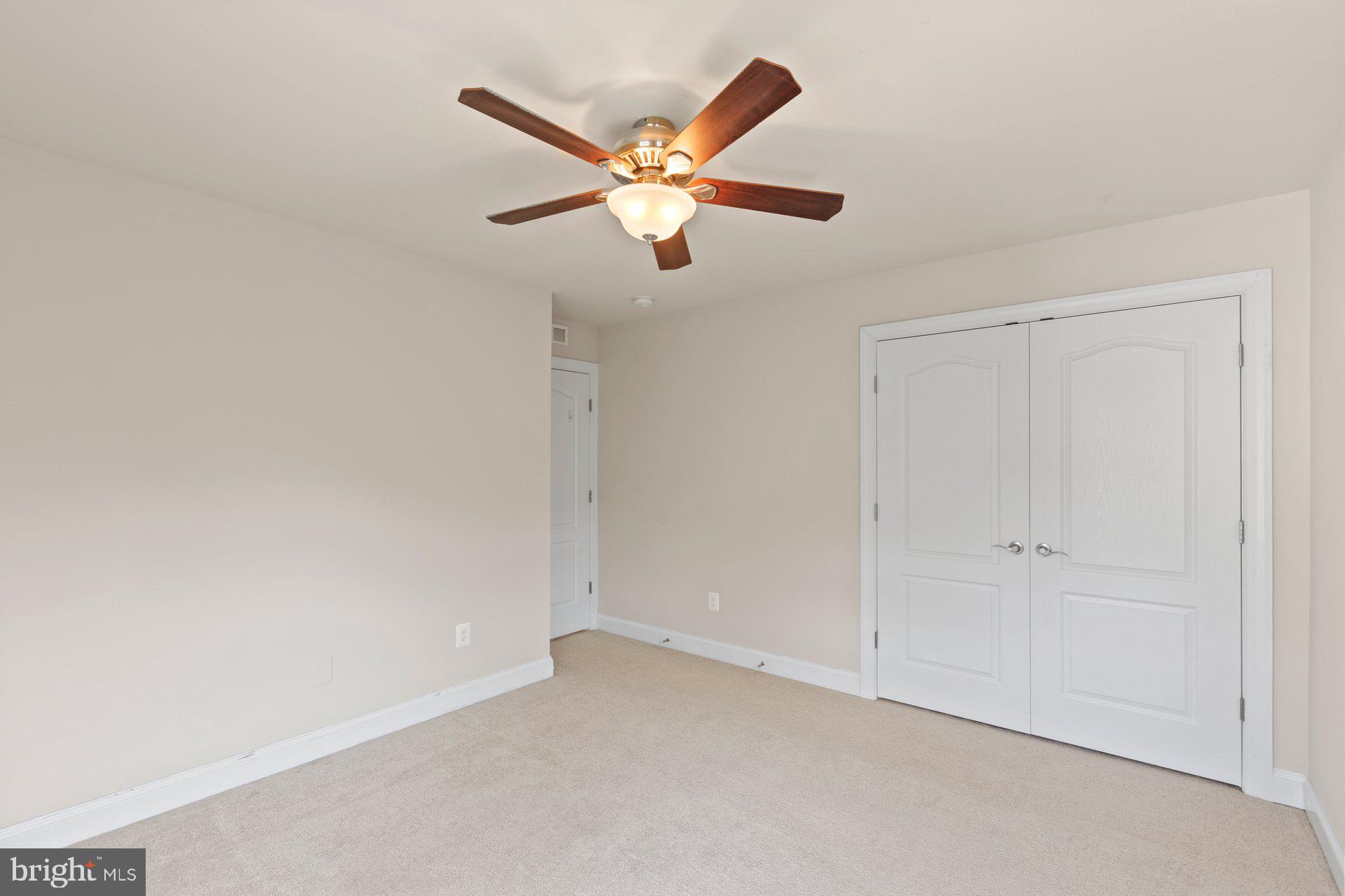 BROAD CREEK - Residential