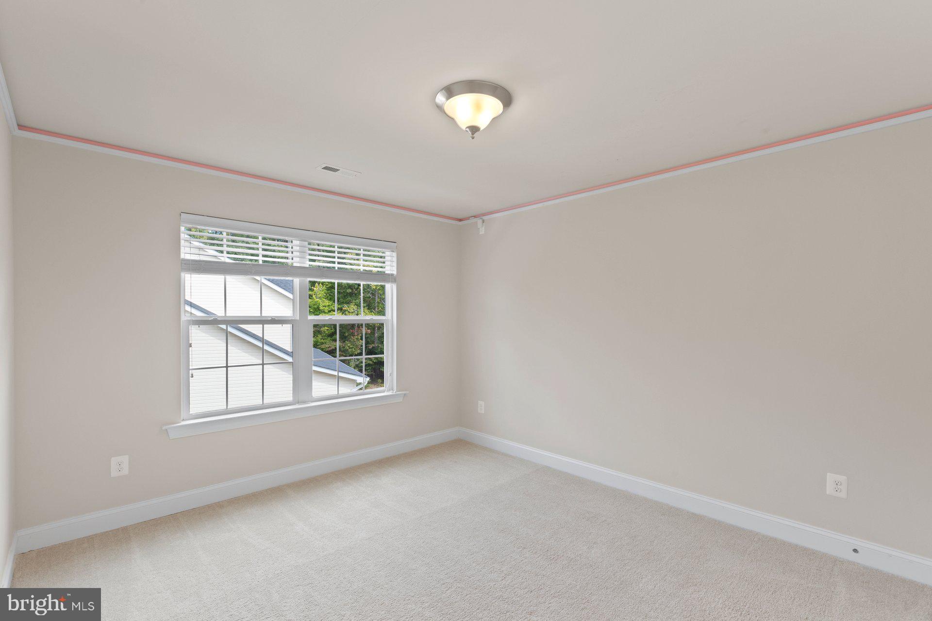 BROAD CREEK - Residential