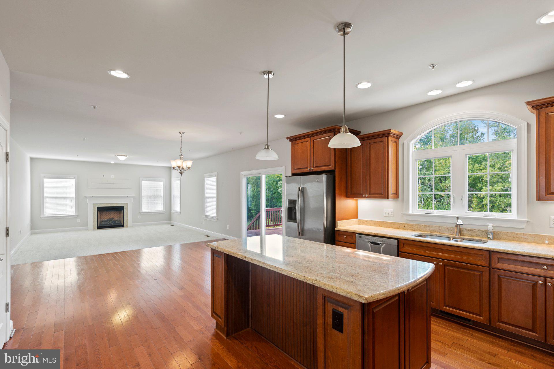 BROAD CREEK - Residential