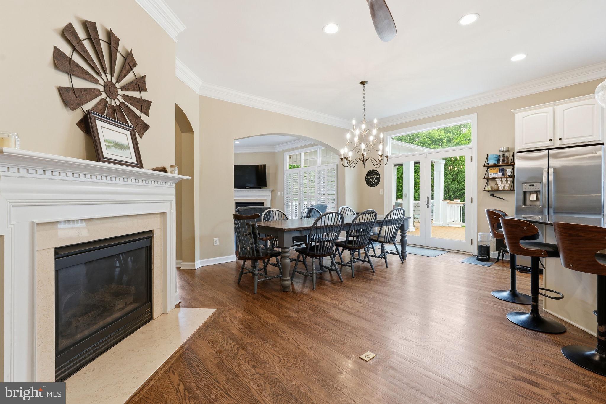 LANSDOWNE ON THE POTOMAC - Residential