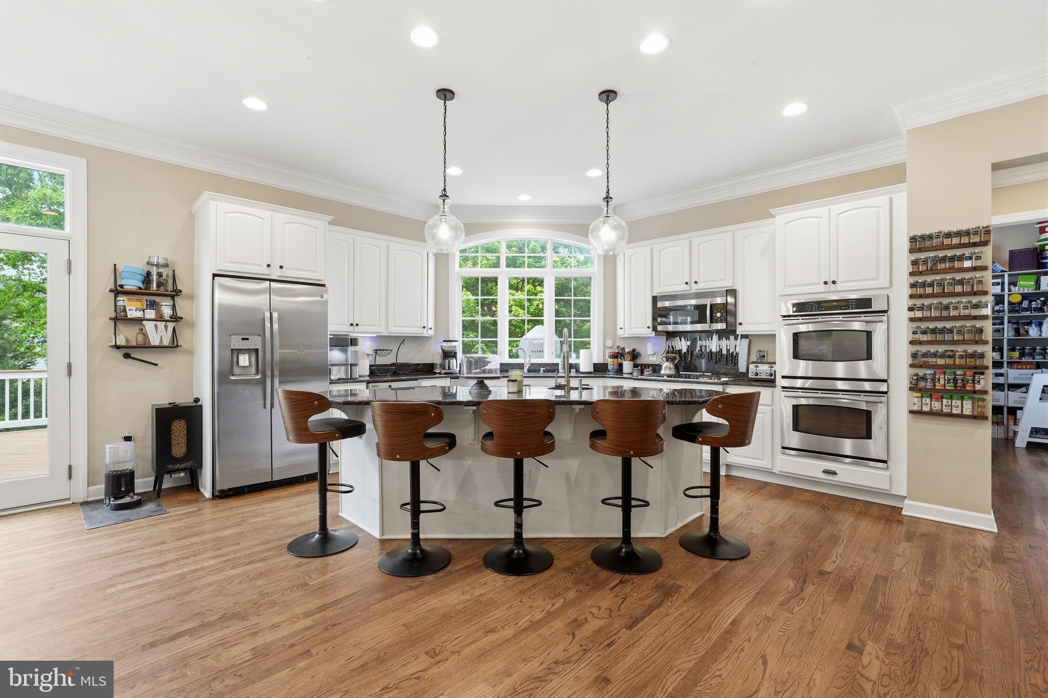 LANSDOWNE ON THE POTOMAC - Residential