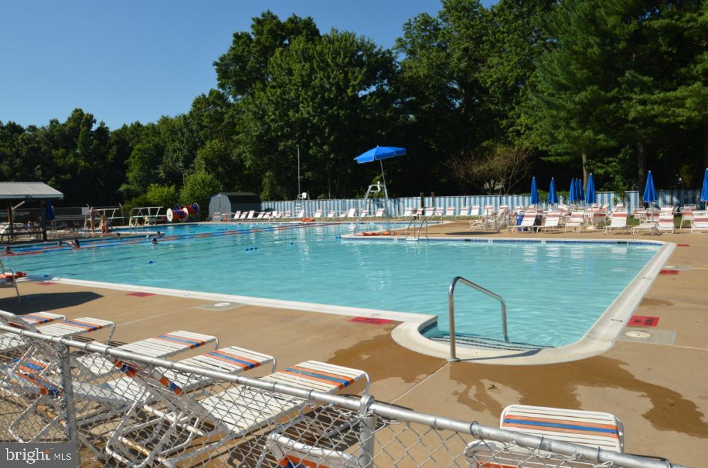 HAYFIELD FARM - Residential