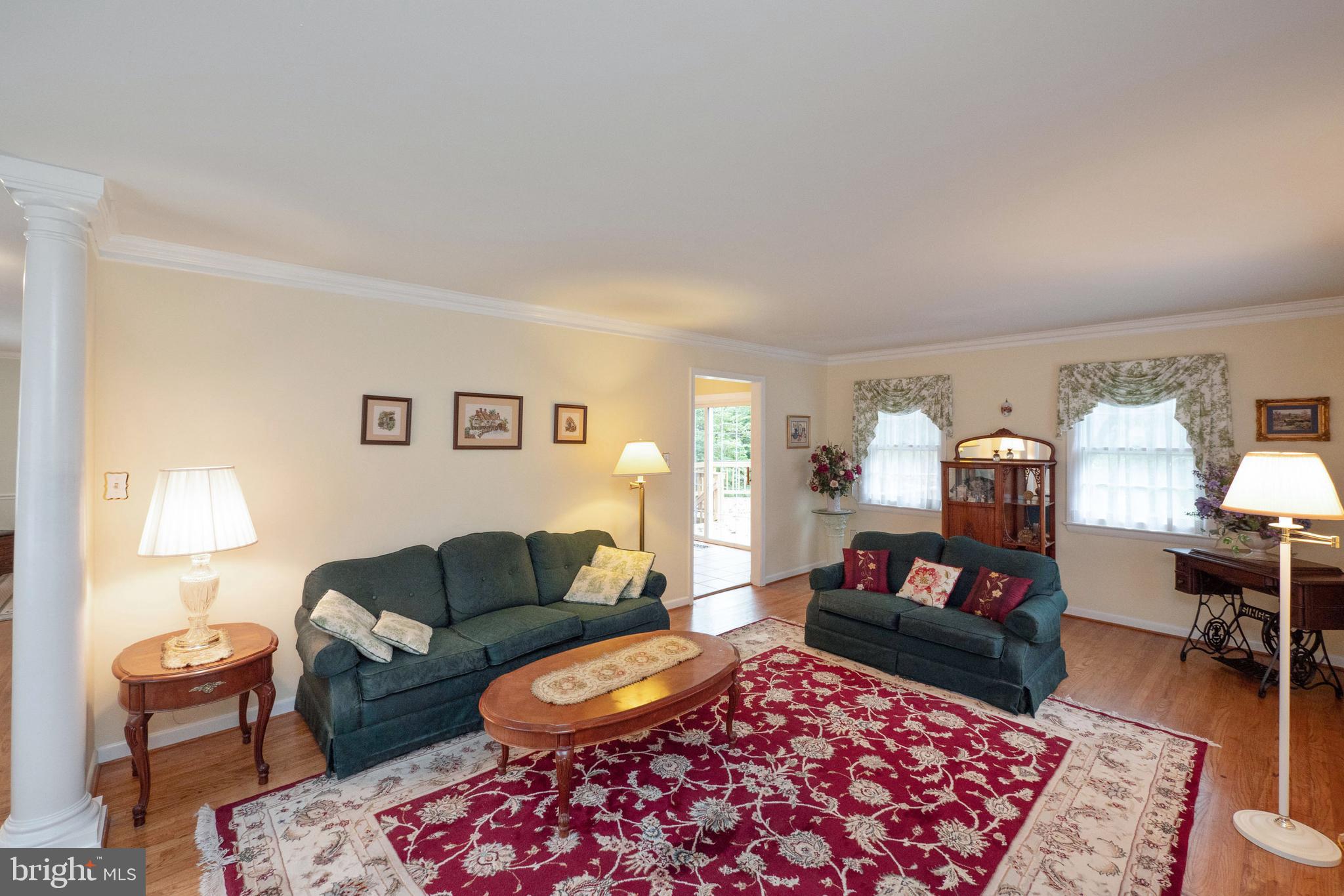 HAYFIELD FARM - Residential